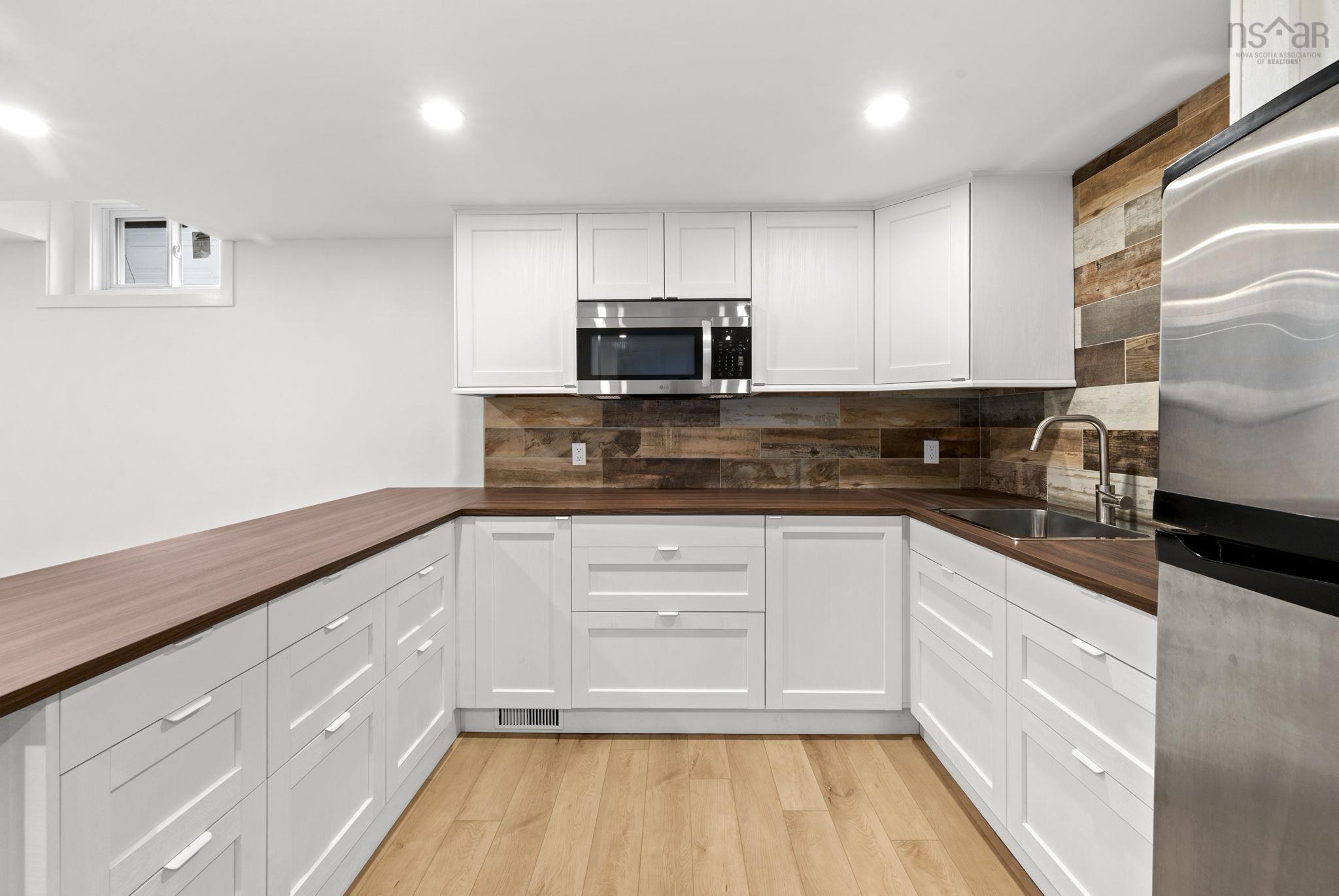 $924,900.00: 3162 Romans Avenue, Halifax