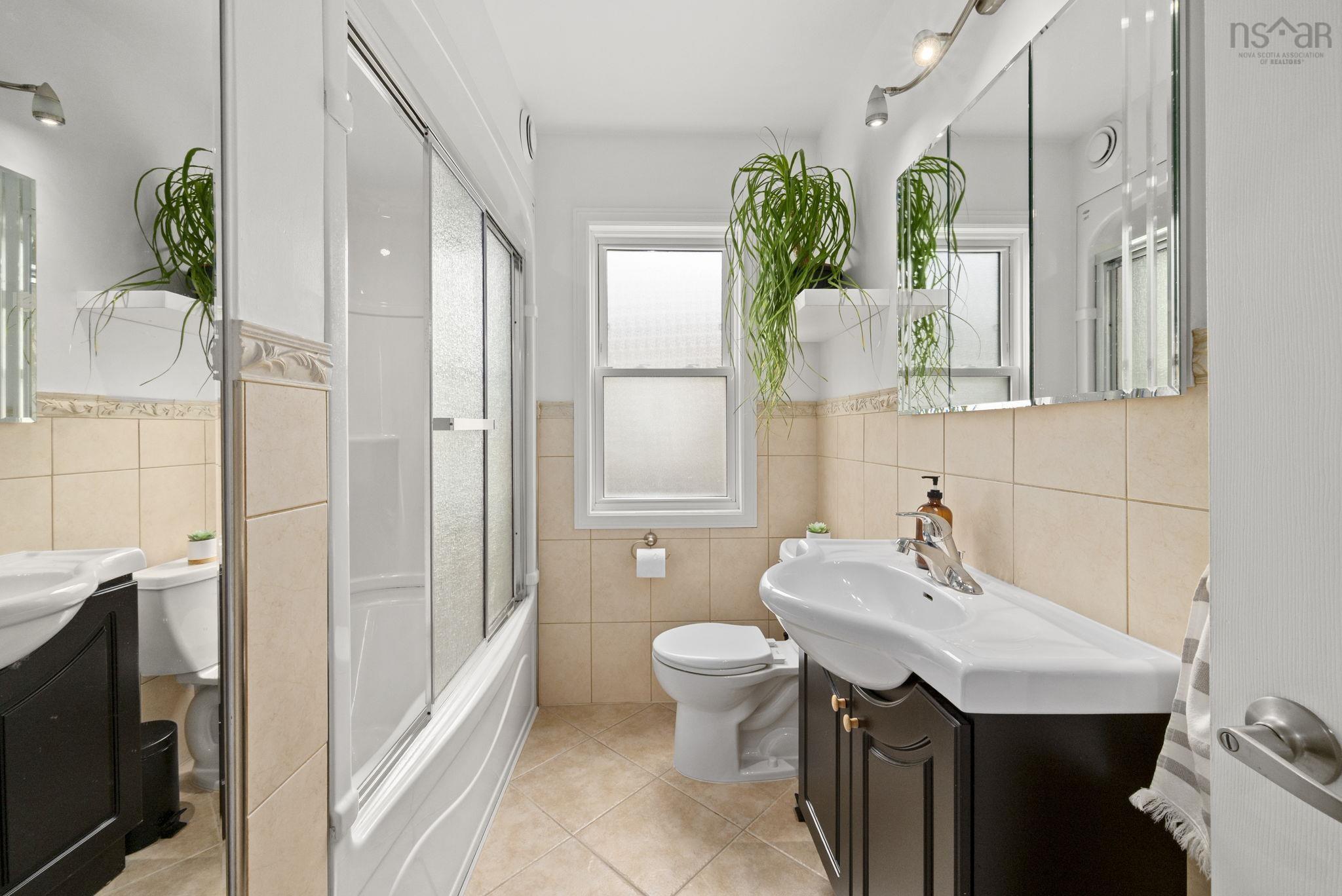 $924,900.00: 3162 Romans Avenue, Halifax