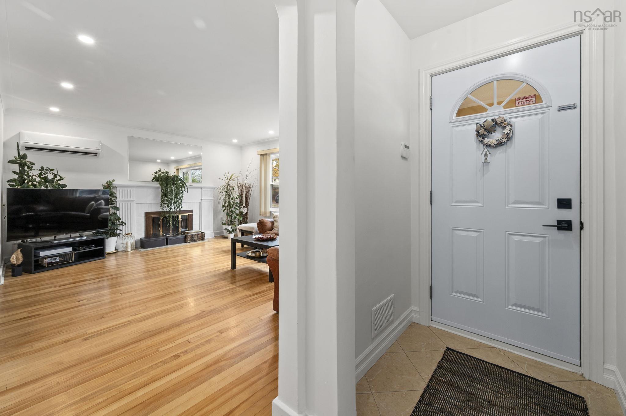 $924,900.00: 3162 Romans Avenue, Halifax