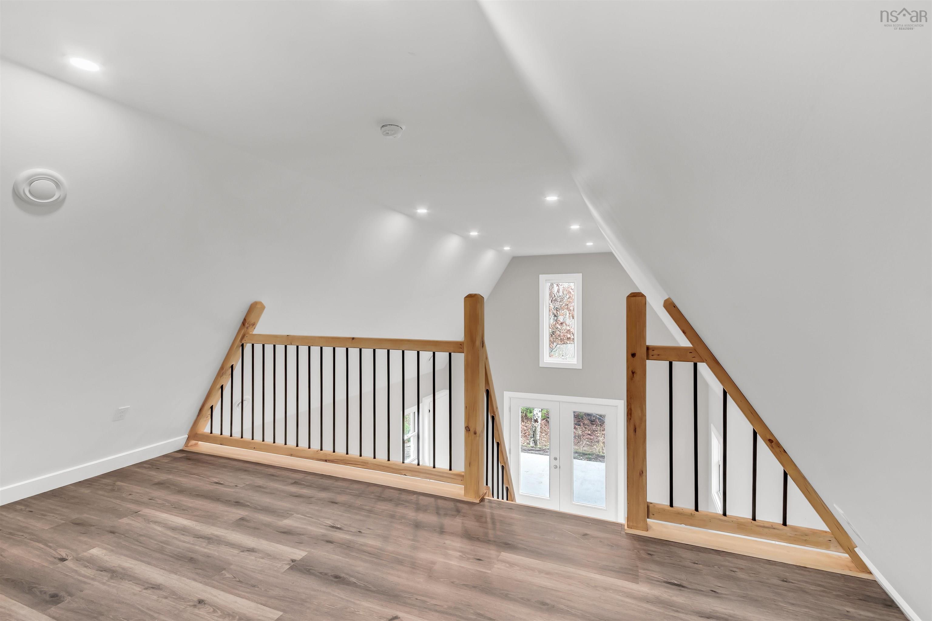 $674,900.00: 111 Ski Martock Road, Windsor Forks