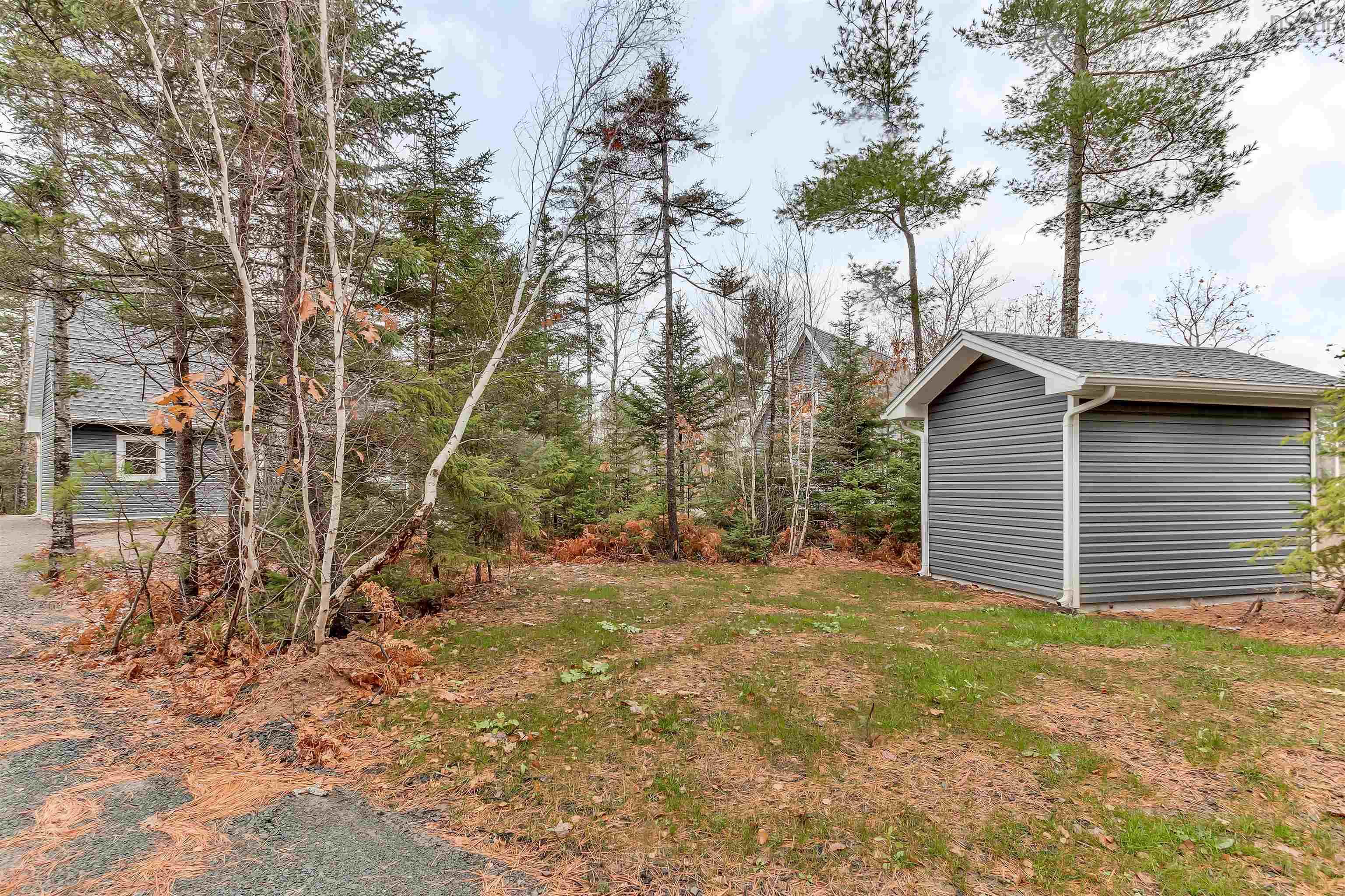 $674,900.00: 111 Ski Martock Road, Windsor Forks
