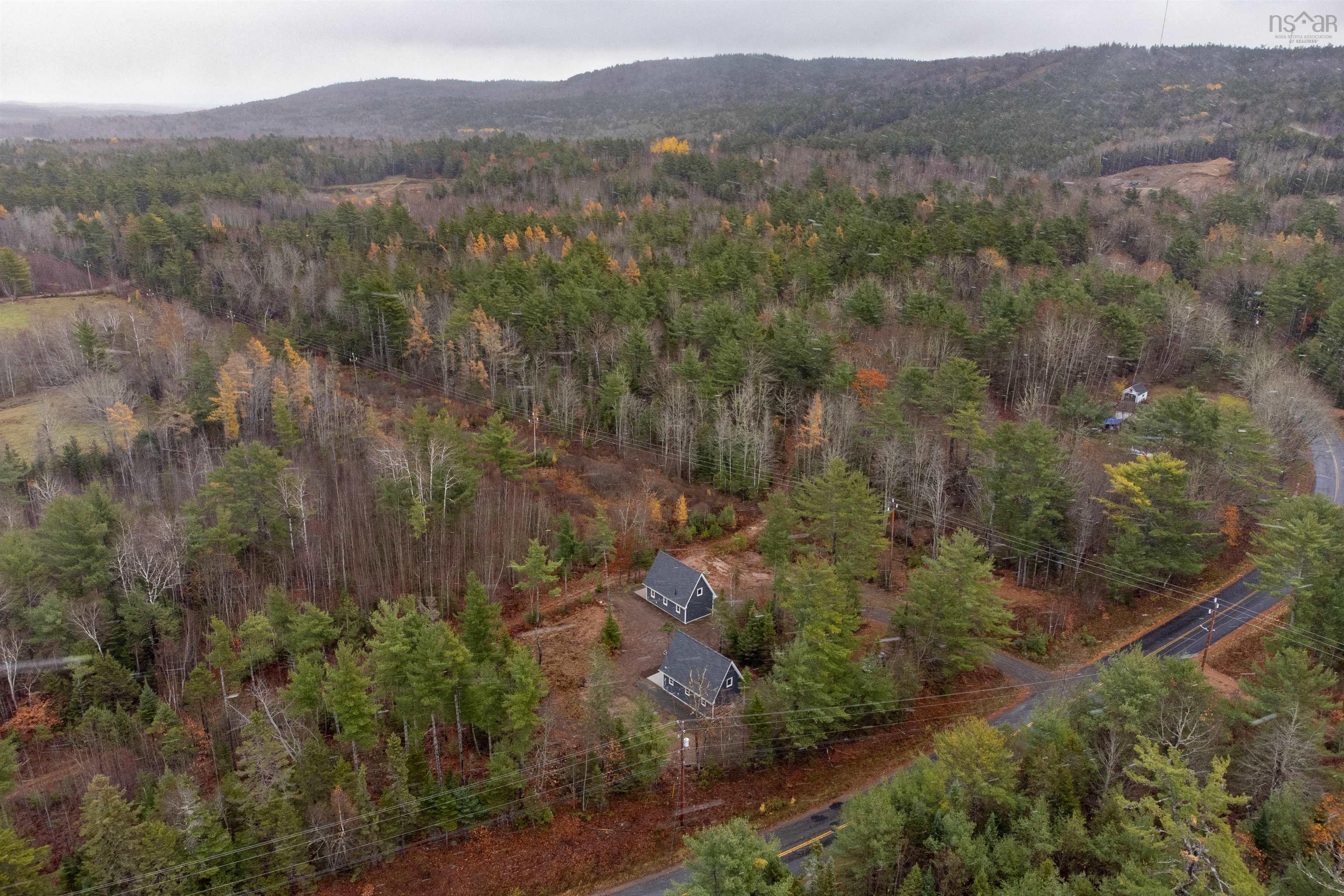 $674,900.00: 111 Ski Martock Road, Windsor Forks