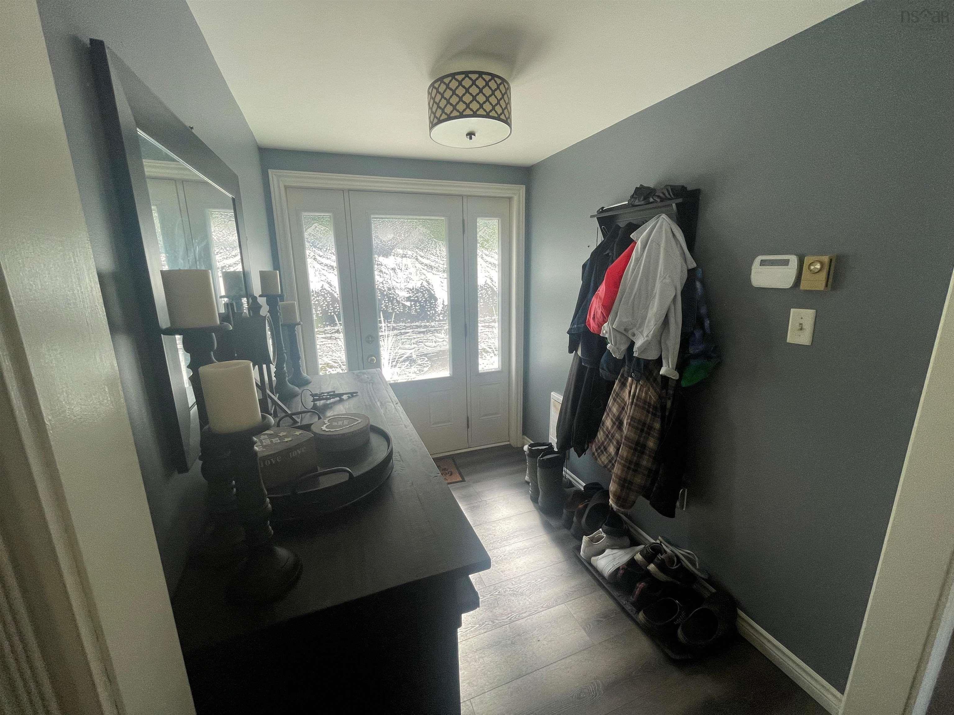 $499,900.00: 3836 105 Highway, South Haven