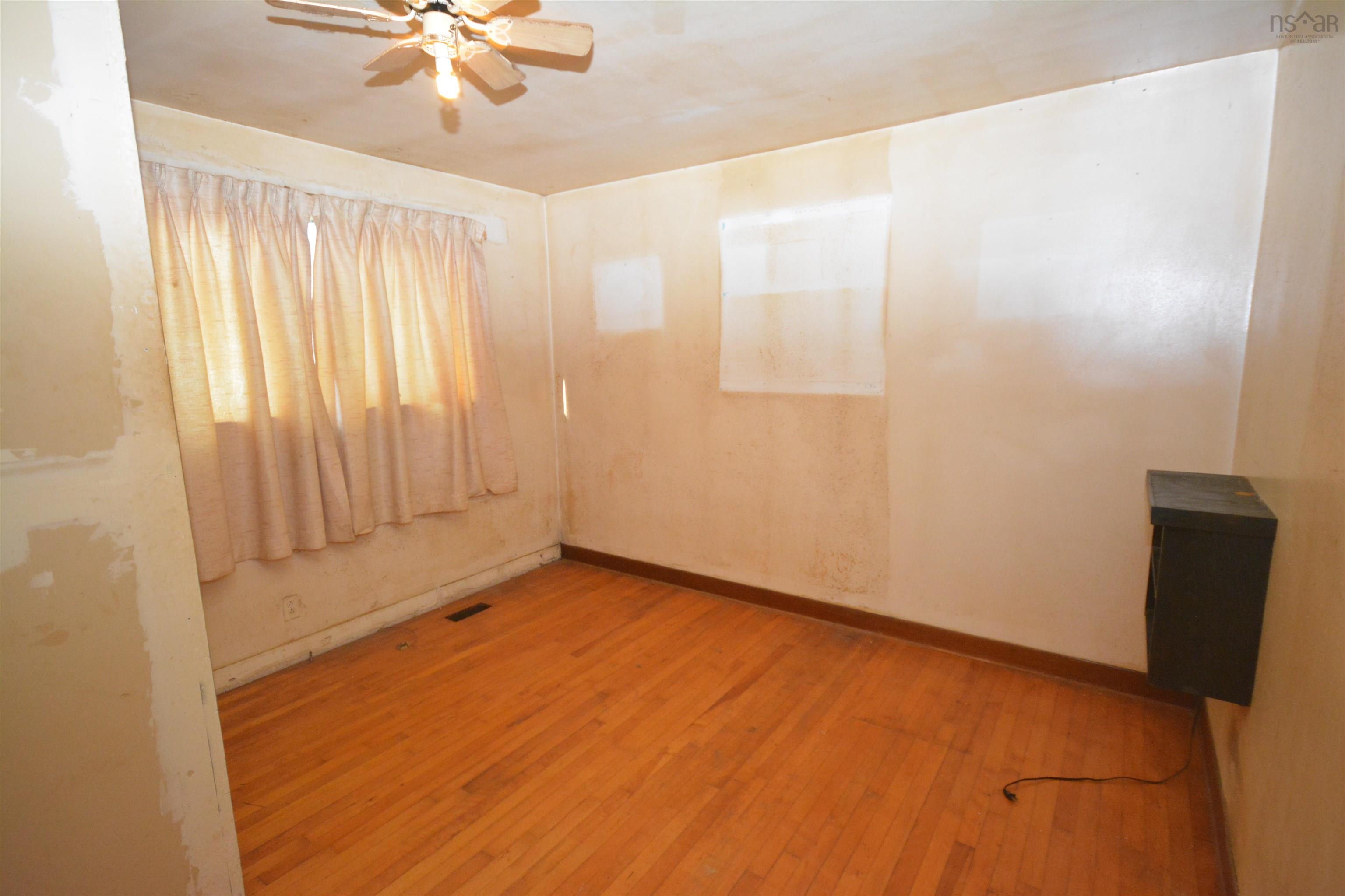 $339,900.00: 29 Joyce Avenue, Halifax