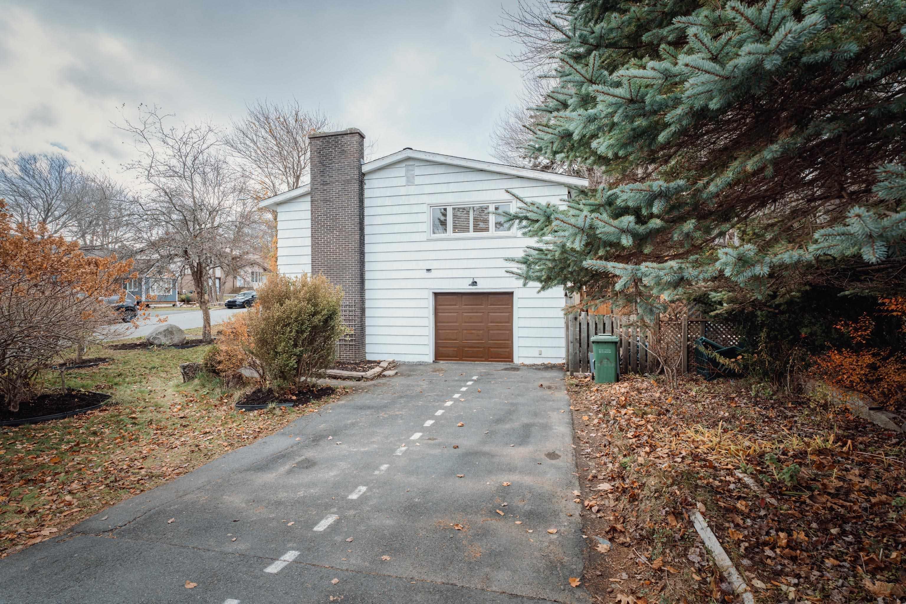 29 Scarlet Road, Halifax, NS (MLS 202528297)