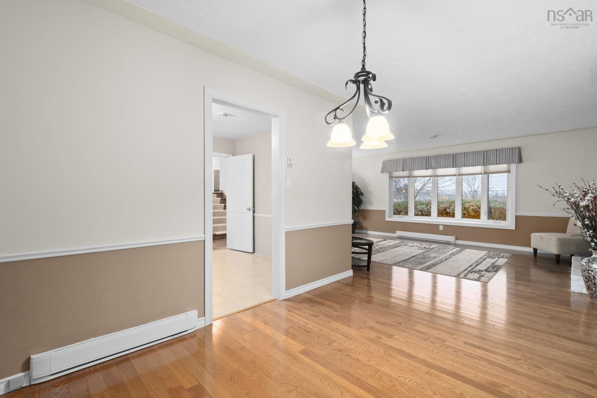 $649,900.00: 10 Plymouth Street, Halifax