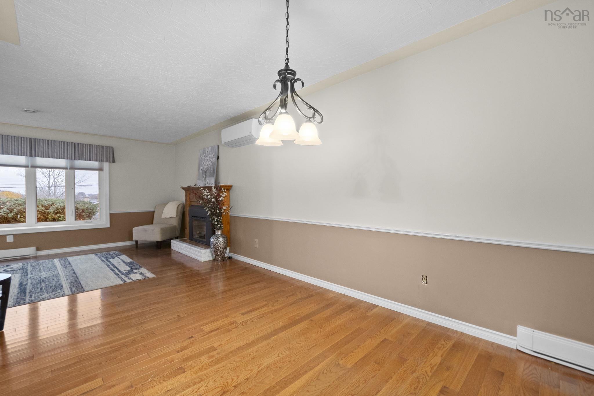 $649,900.00: 10 Plymouth Street, Halifax