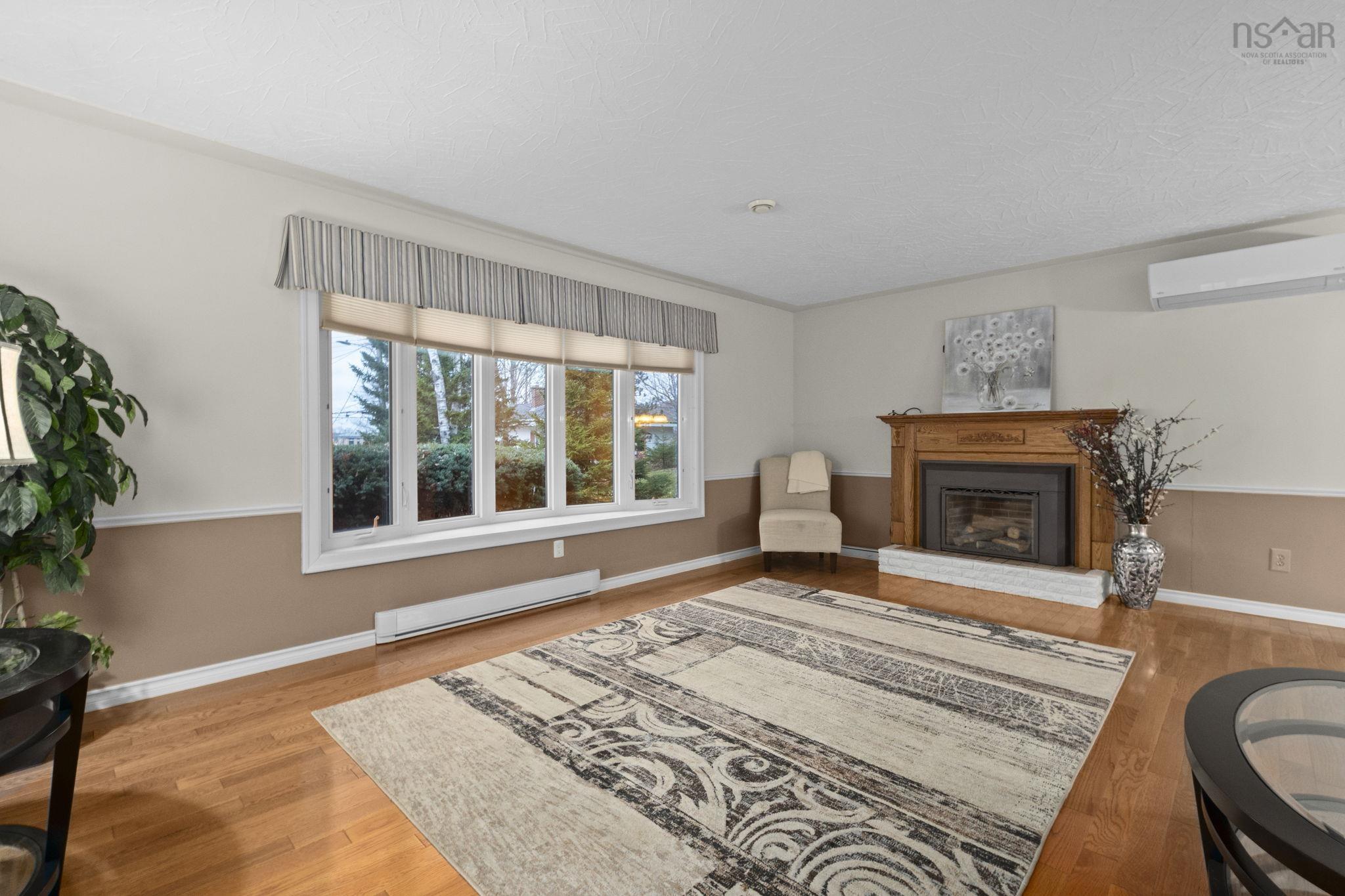 $649,900.00: 10 Plymouth Street, Halifax