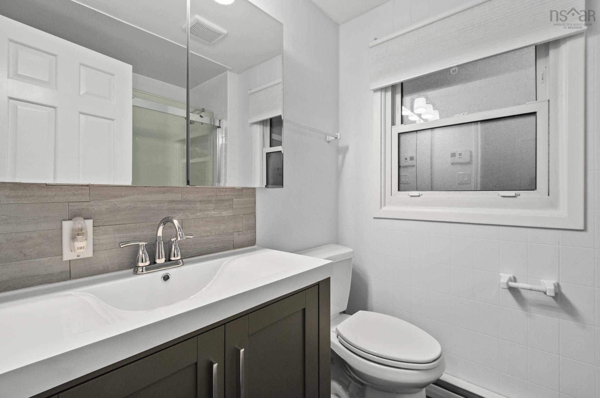 $649,900.00: 10 Plymouth Street, Halifax