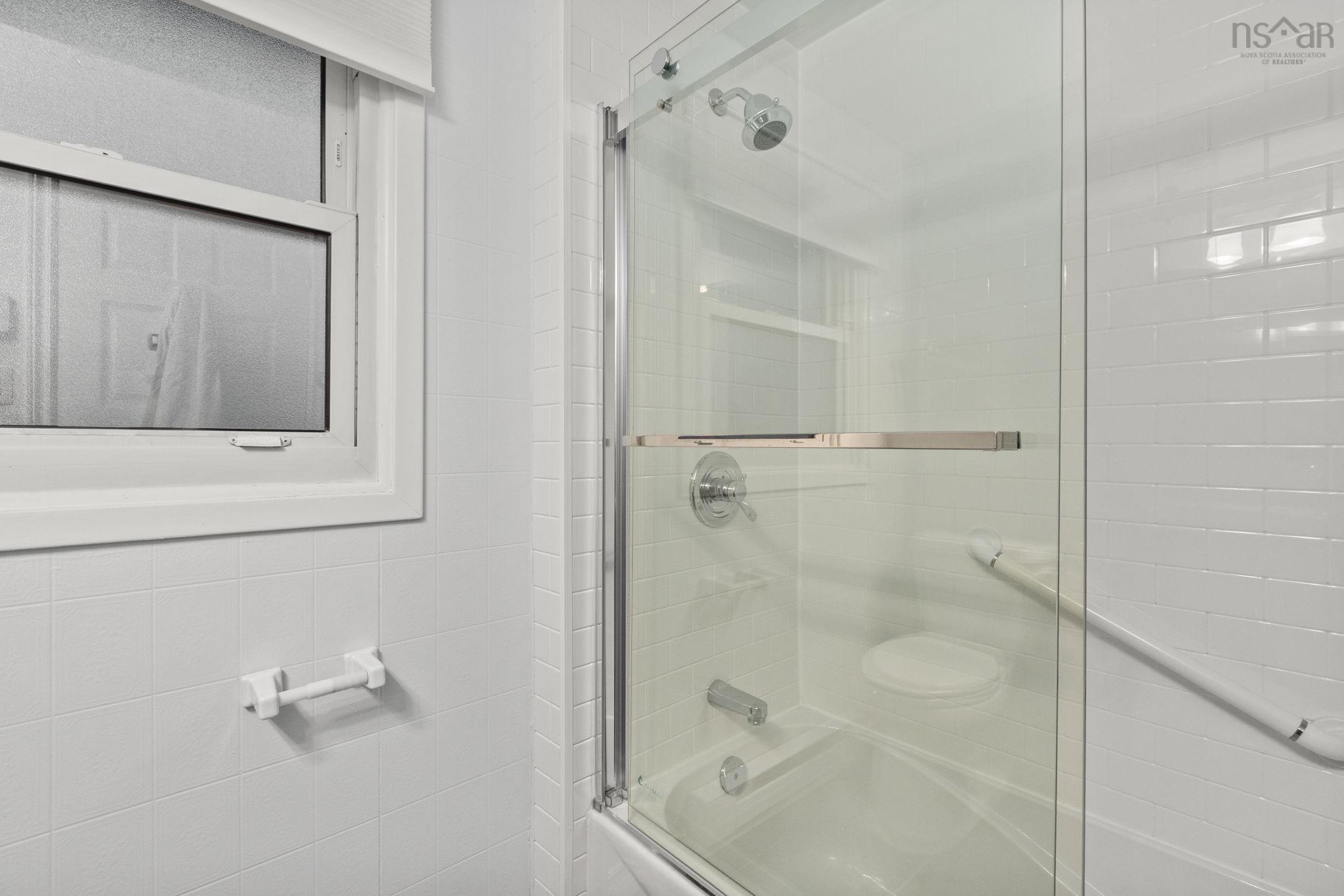 $649,900.00: 10 Plymouth Street, Halifax