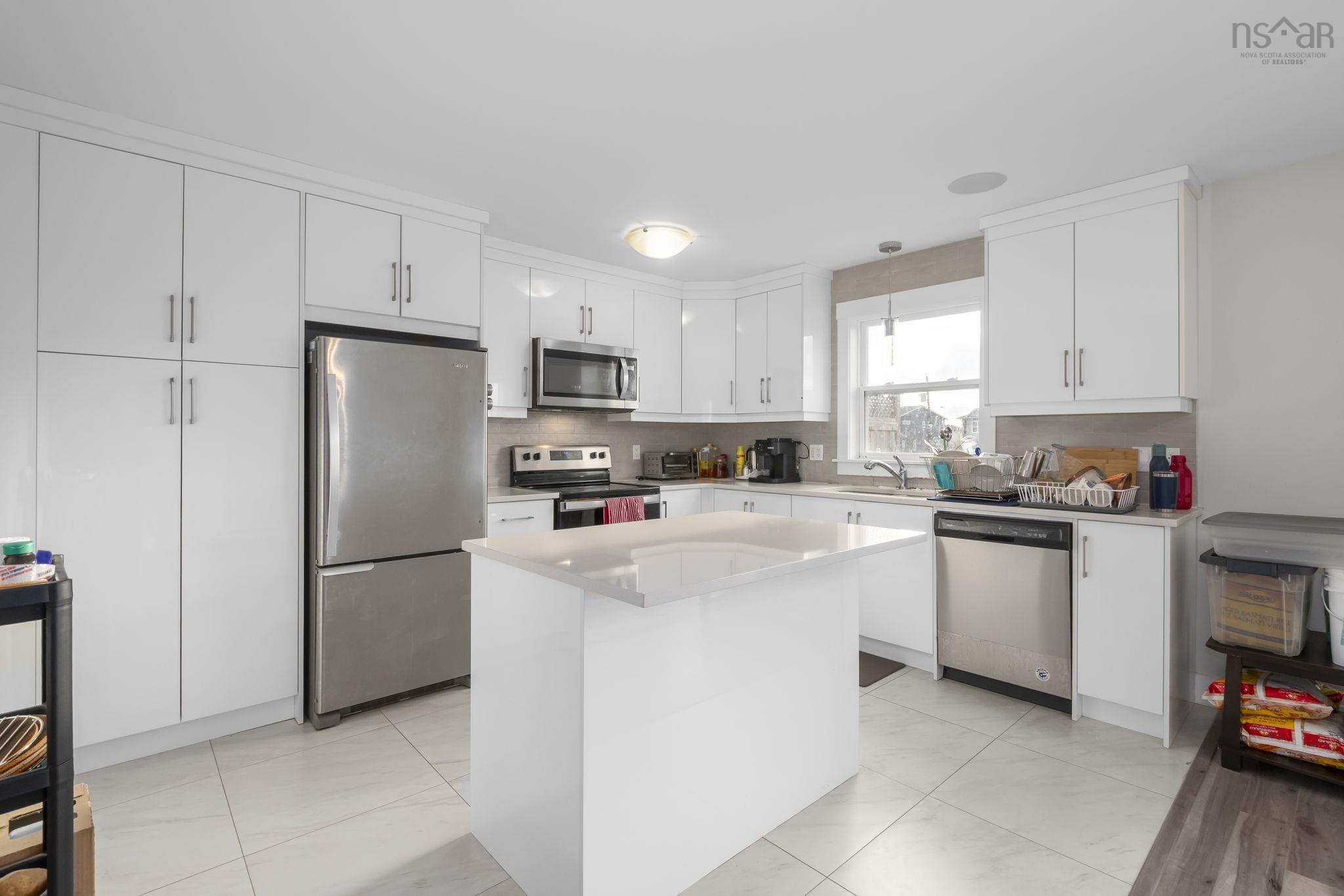 $639,000.00: 109 Titanium Crescent, Spryfield