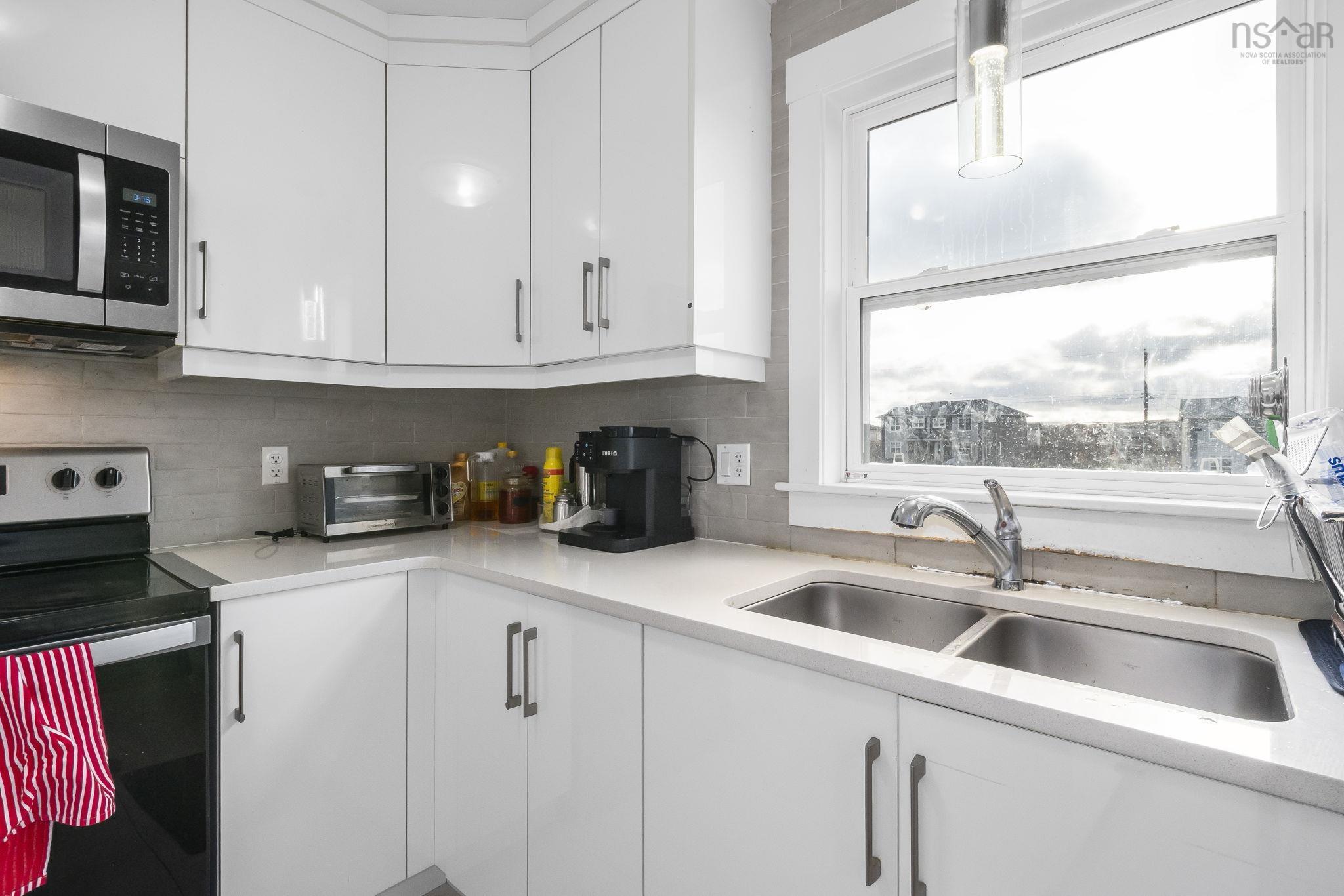 $639,000.00: 109 Titanium Crescent, Spryfield