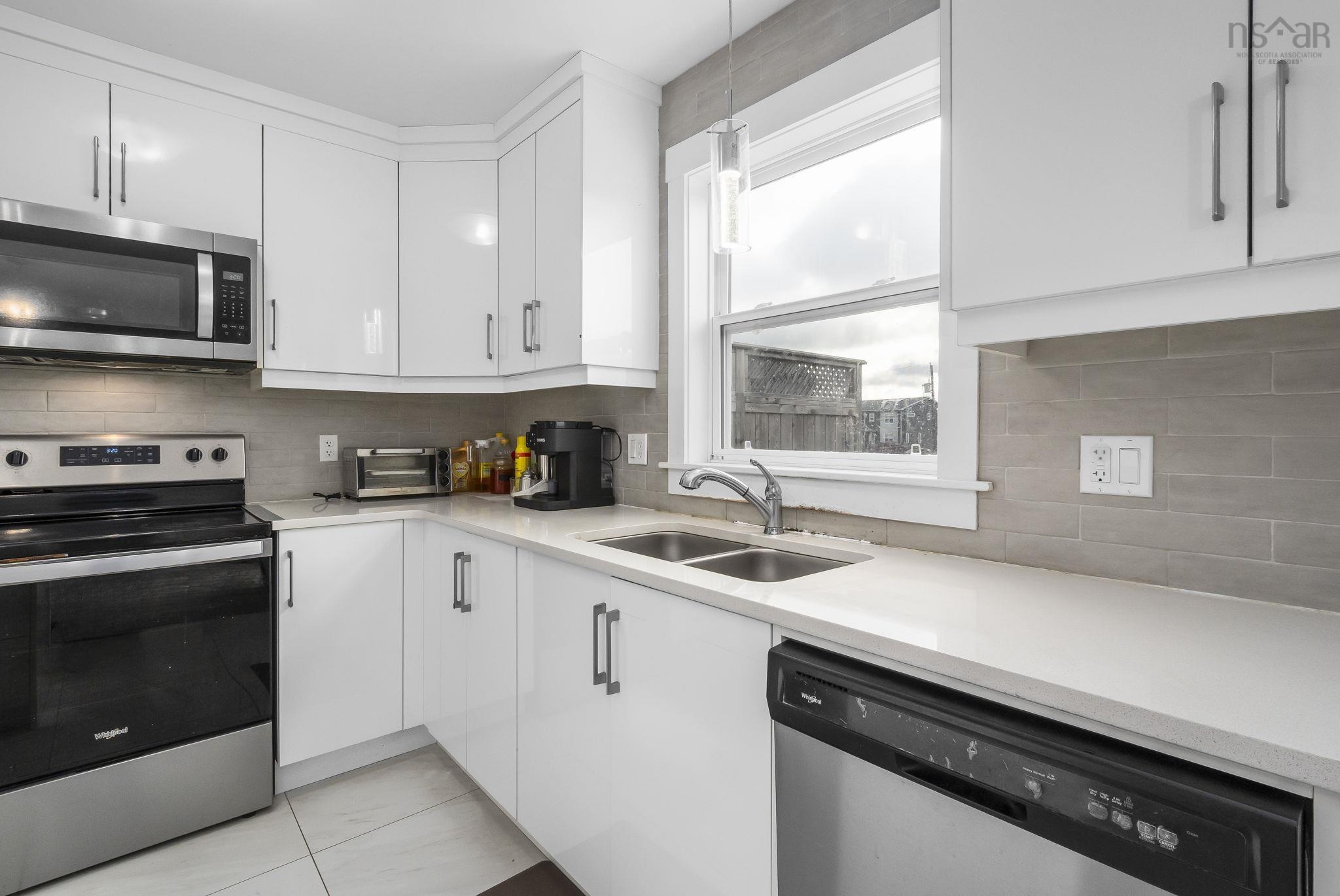 $639,000.00: 109 Titanium Crescent, Spryfield