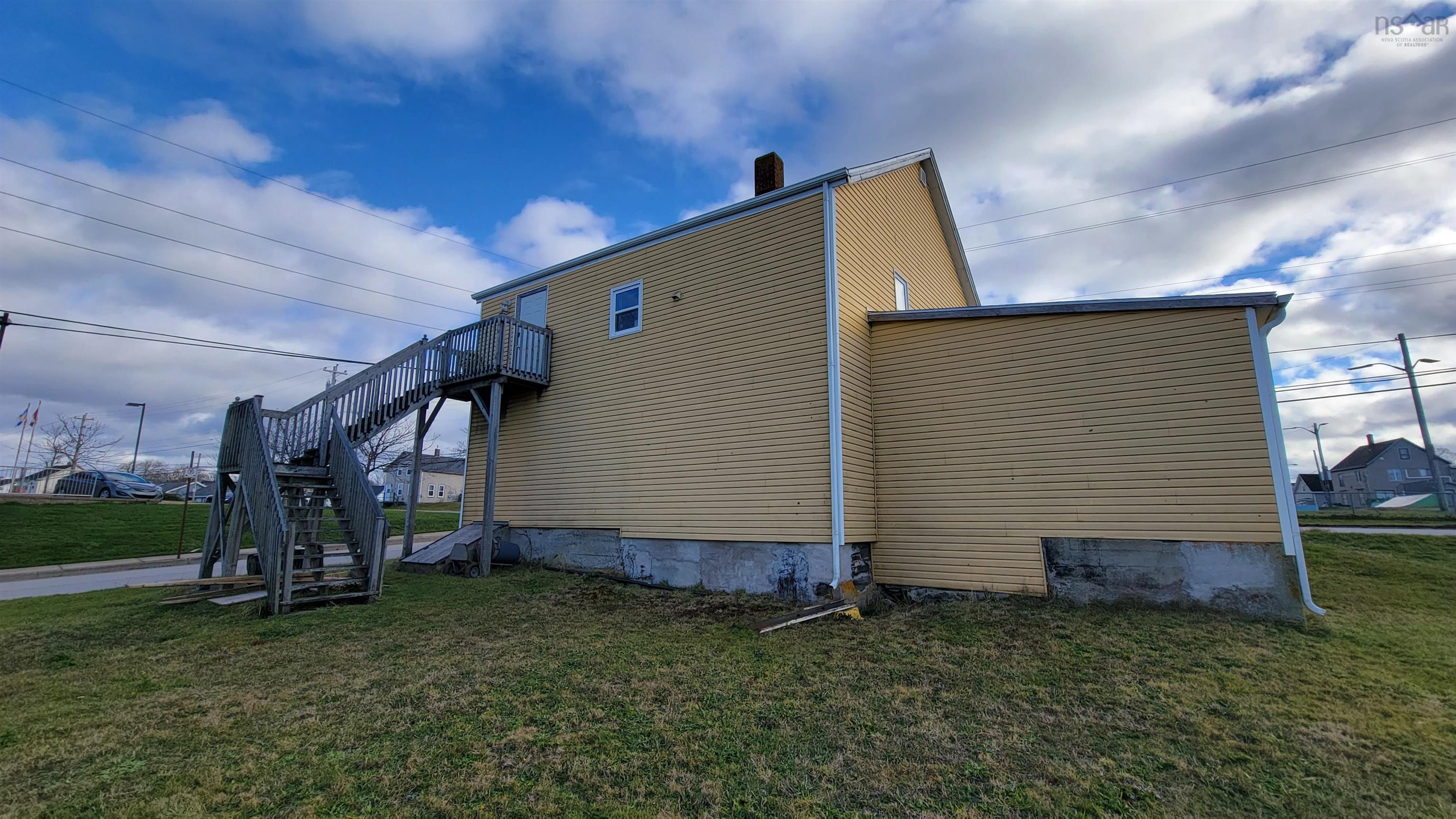 $229,900.00: 148 Main Street, Yarmouth