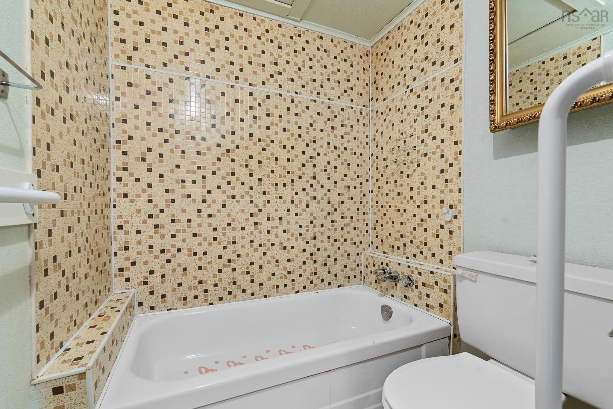 $399,900.00: 22 Winchester Avenue, Halifax