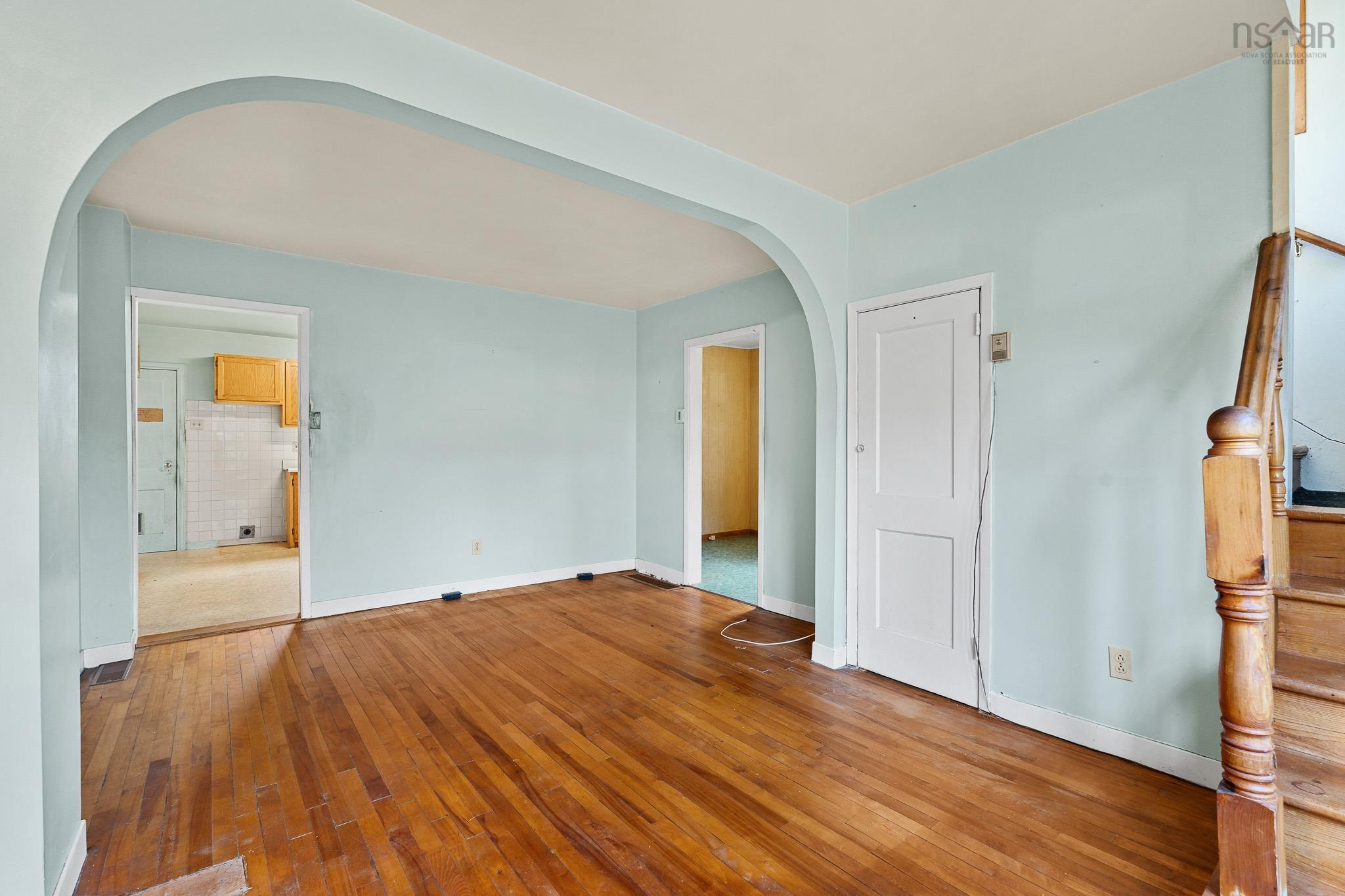 $399,900.00: 22 Winchester Avenue, Halifax