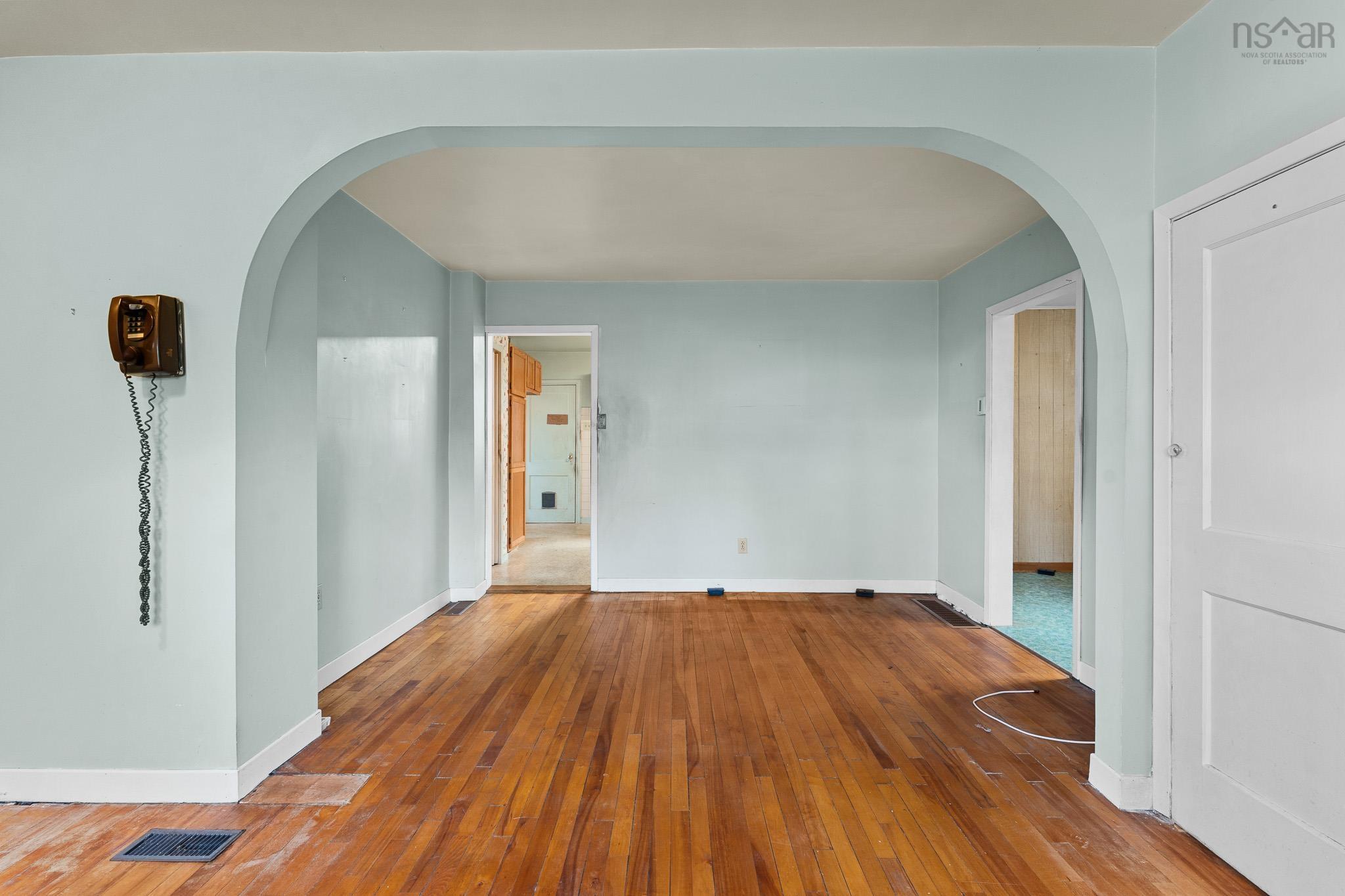 $399,900.00: 22 Winchester Avenue, Halifax