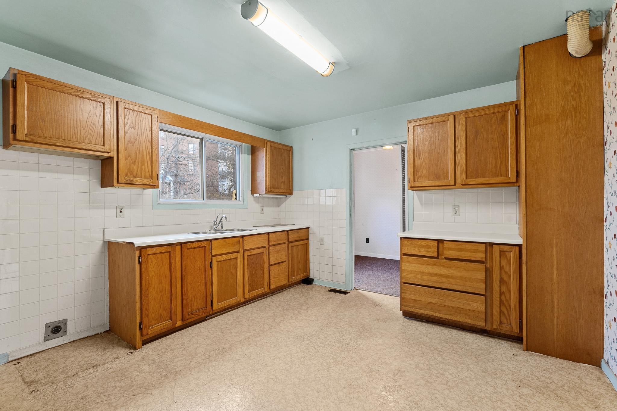 $399,900.00: 22 Winchester Avenue, Halifax