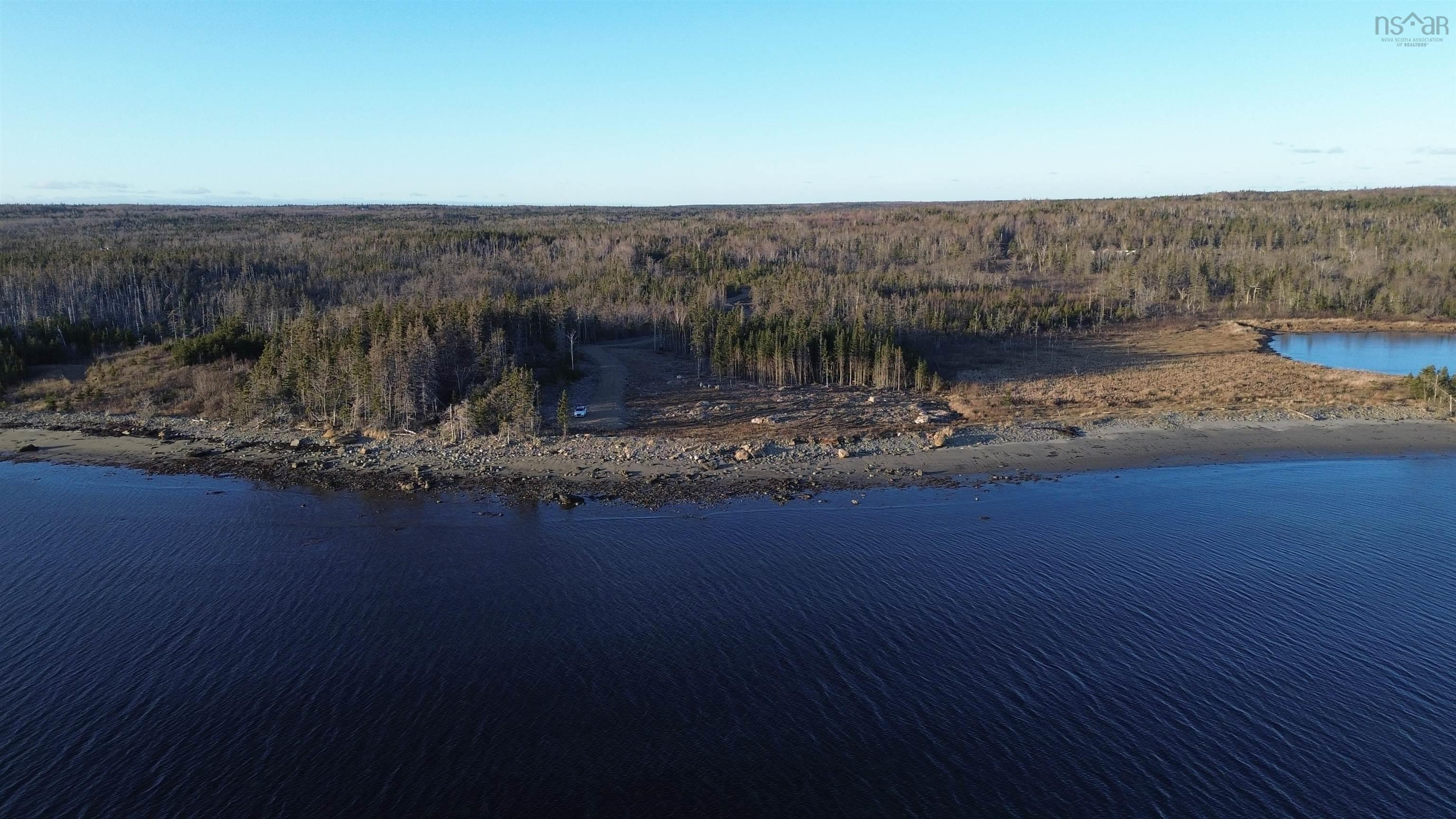 $279,900.00: Port Morien Drive, Round Island