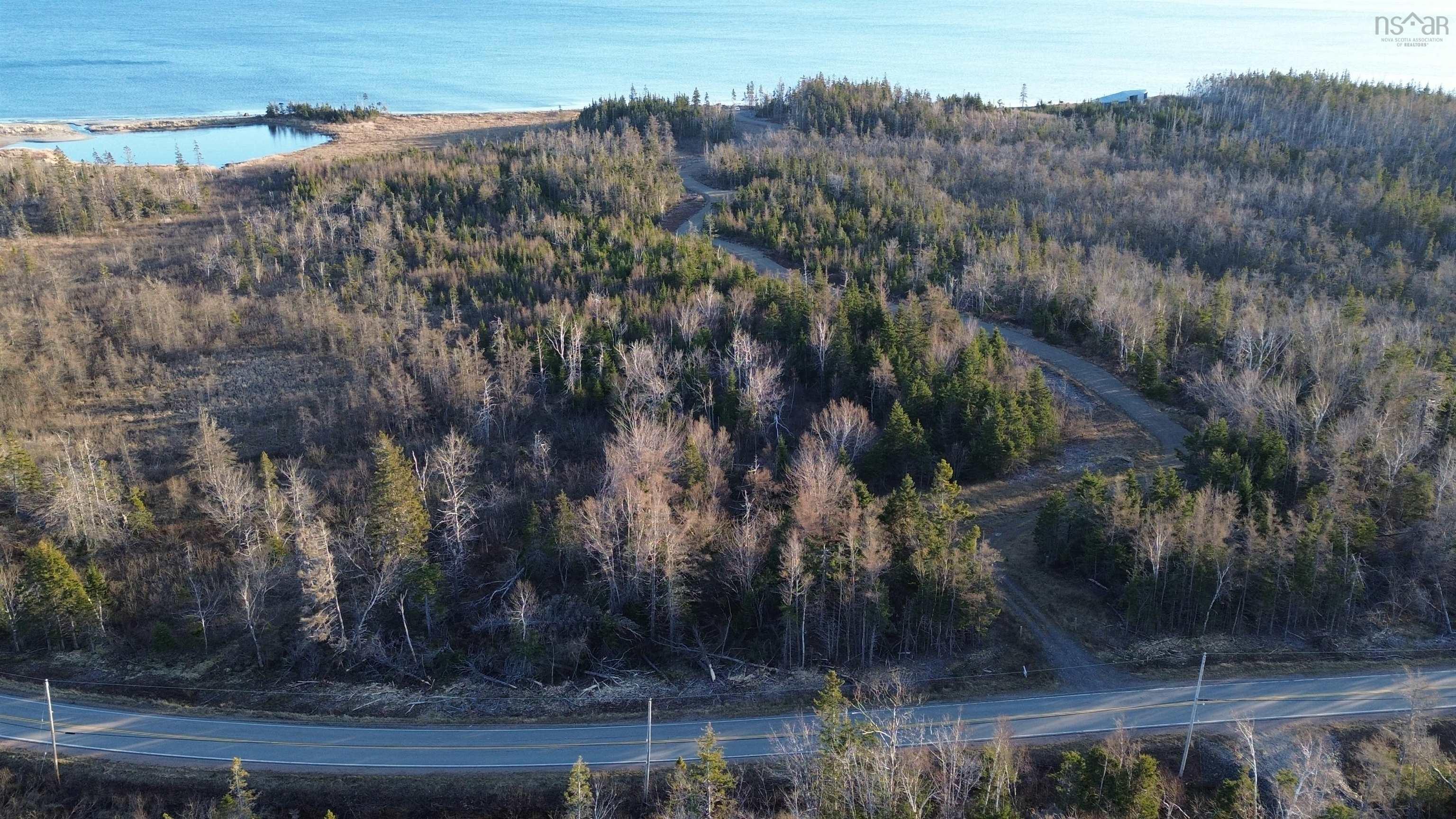 $279,900.00: Port Morien Drive, Round Island