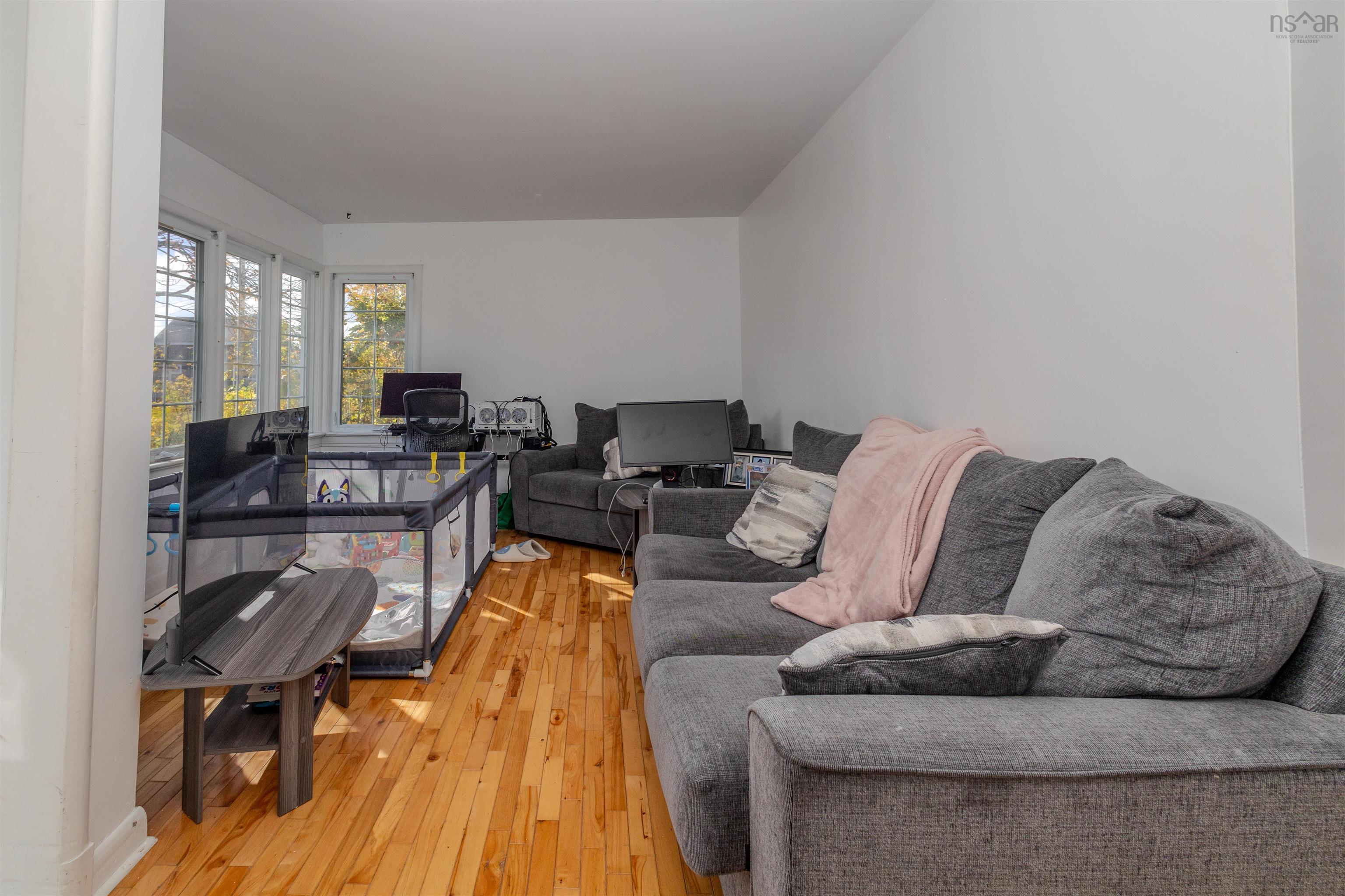 $209,999.00: 19 Hinesdale Drive, Sydney