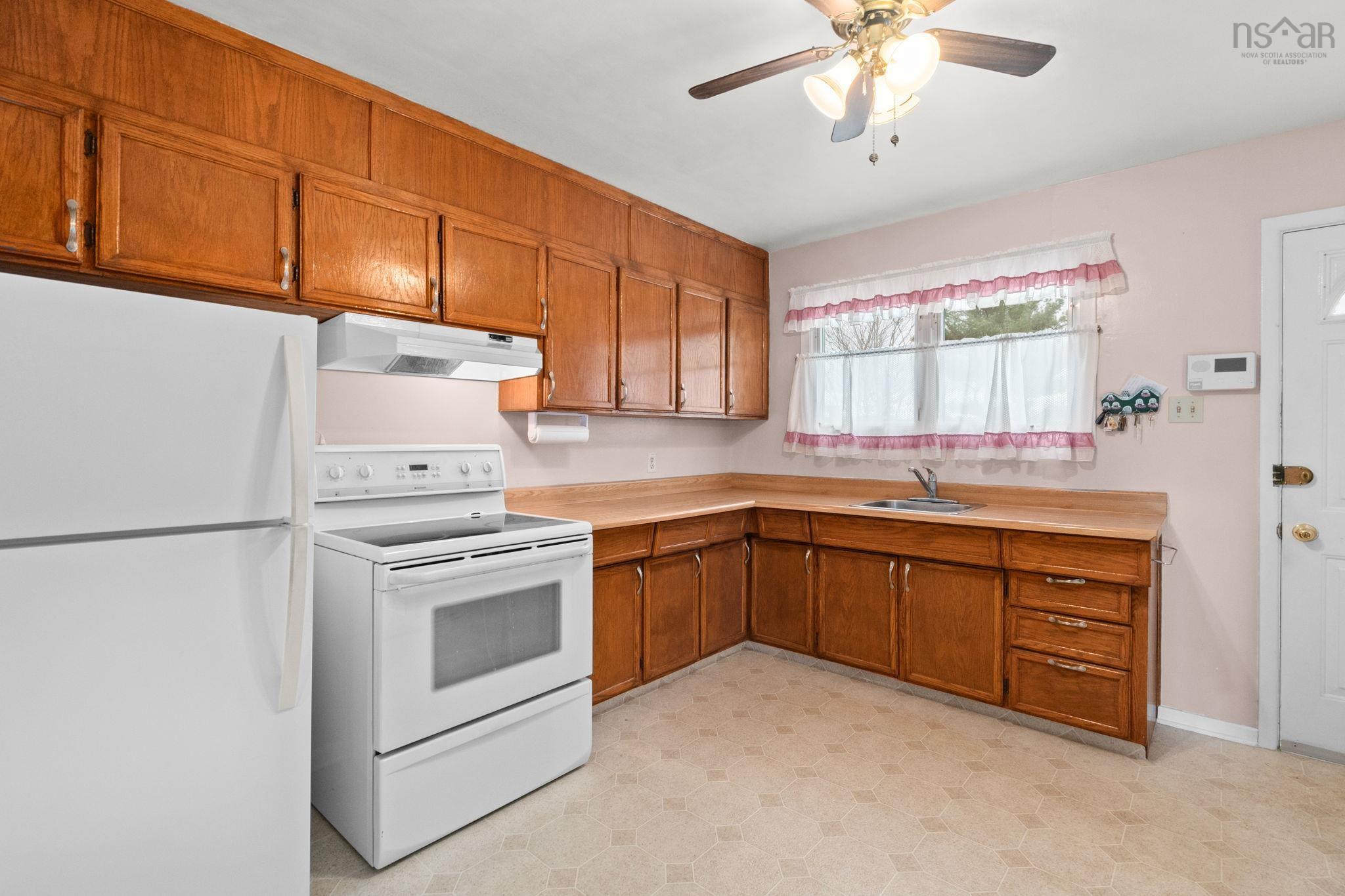 47 Penhorn Drive, Dartmouth, NS (MLS 202528354)