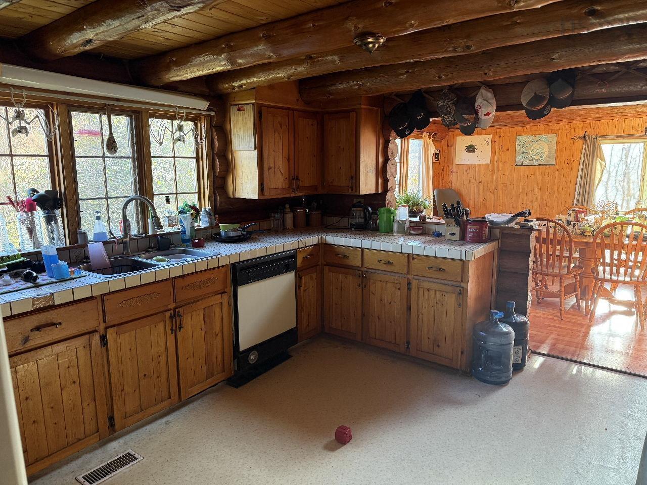 $299,900.00: 1598 14 Highway, Centre Rawdon