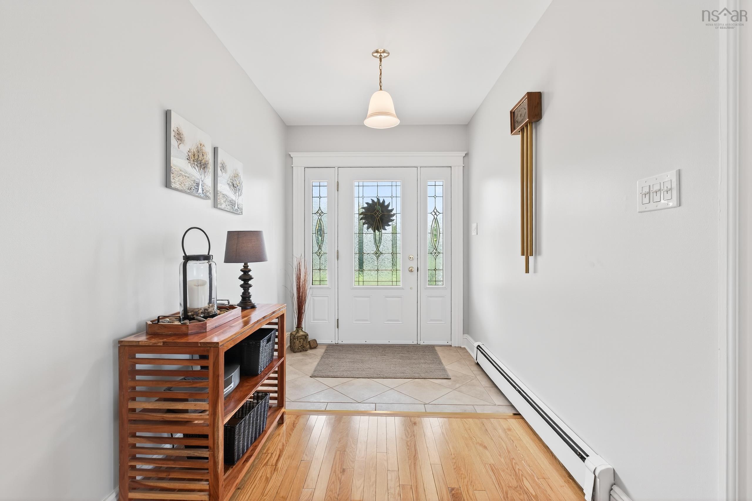 $749,900.00: 2140 POINT EDWARD HIGHWAY, Point Edward