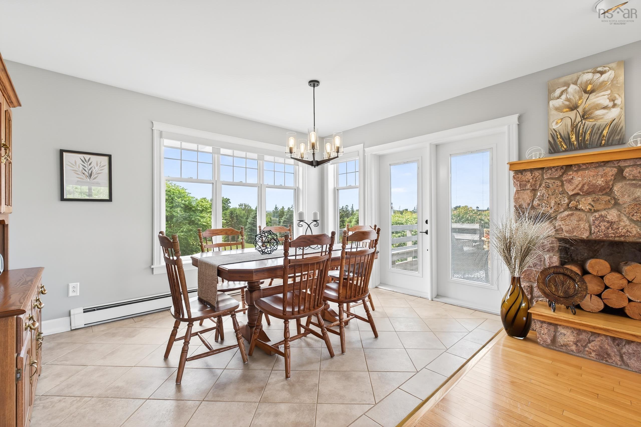 $749,900.00: 2140 POINT EDWARD HIGHWAY, Point Edward