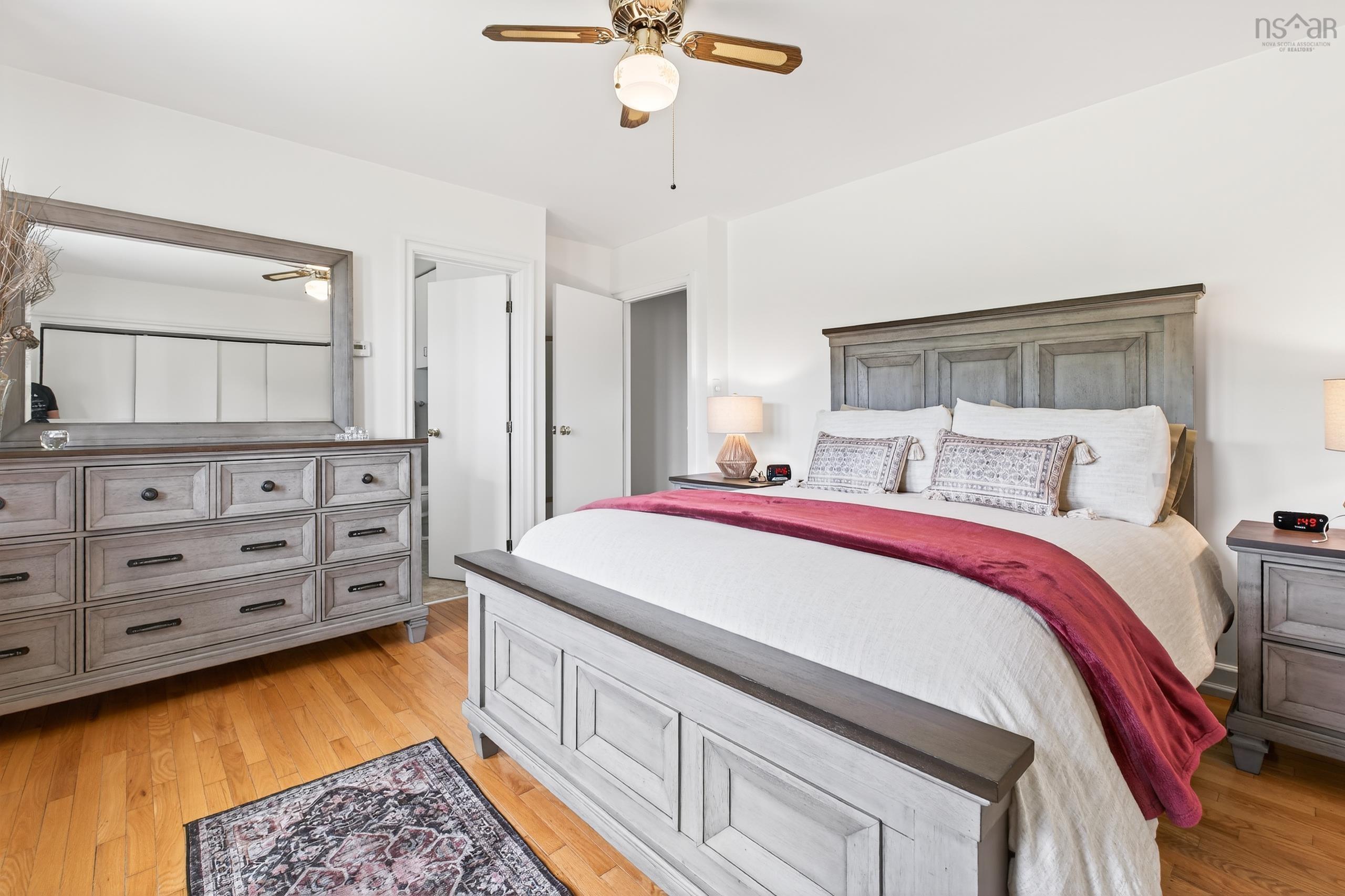 $749,900.00: 2140 POINT EDWARD HIGHWAY, Point Edward