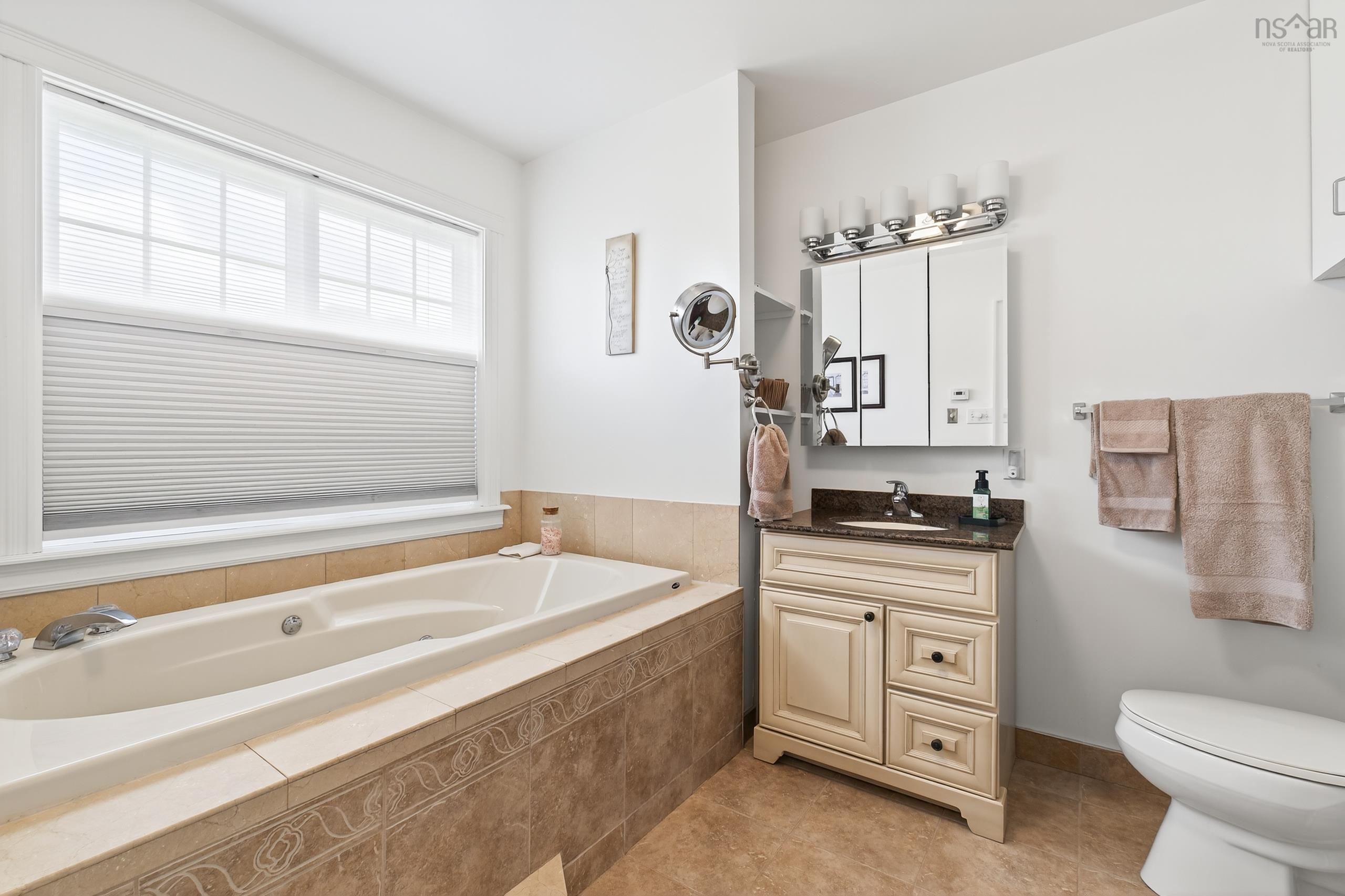 $749,900.00: 2140 POINT EDWARD HIGHWAY, Point Edward