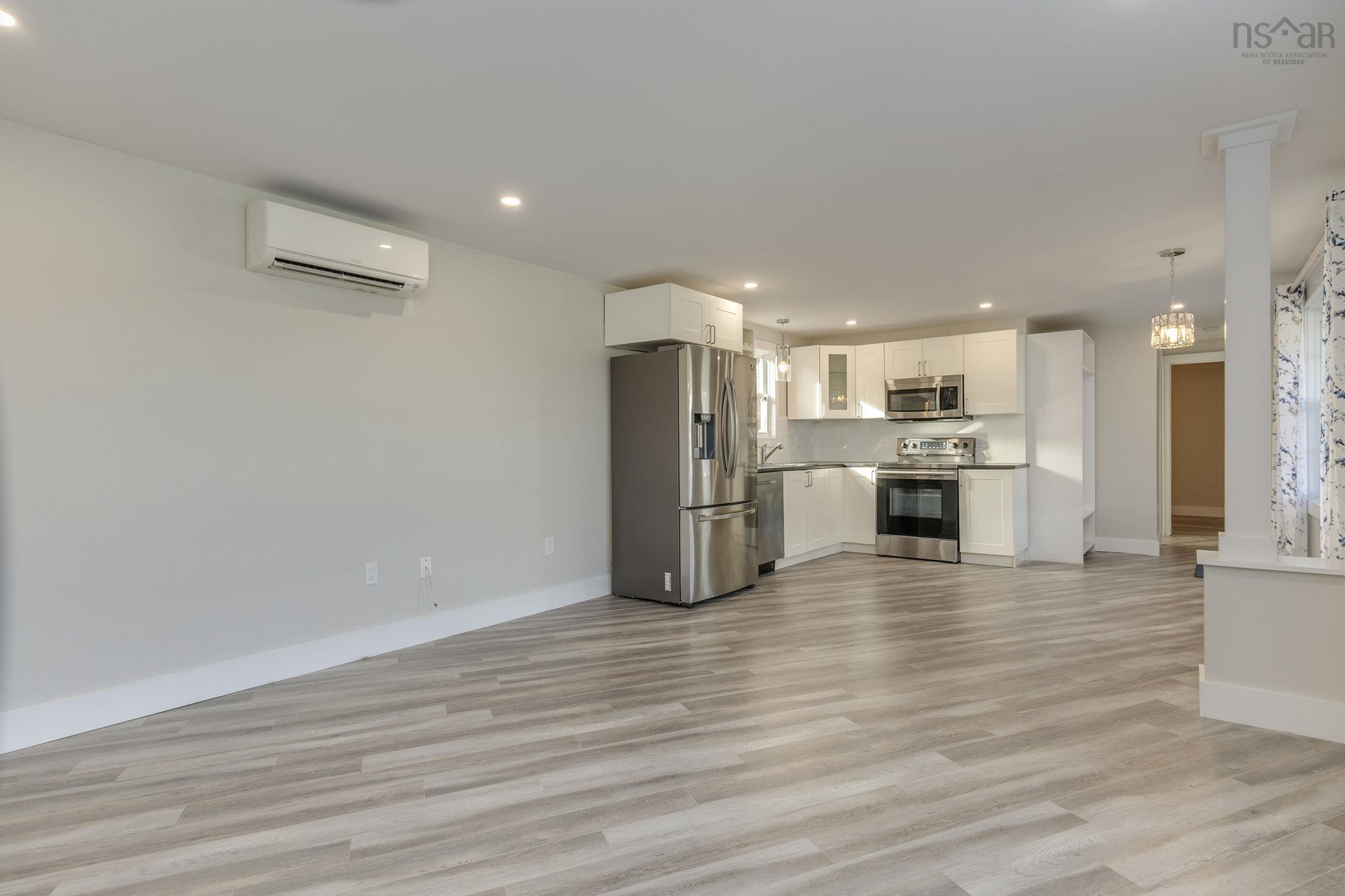 406 Glen Rise Drive, Beaver Bank, NS (MLS 202528364)