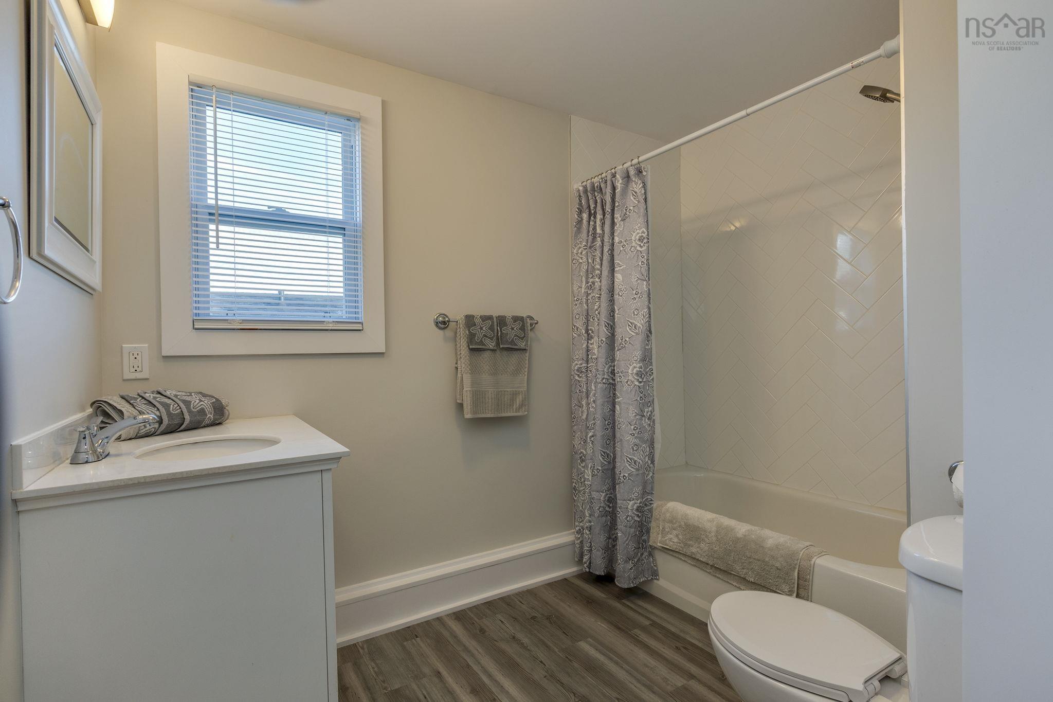 406 Glen Rise Drive, Beaver Bank, NS (MLS 202528364)