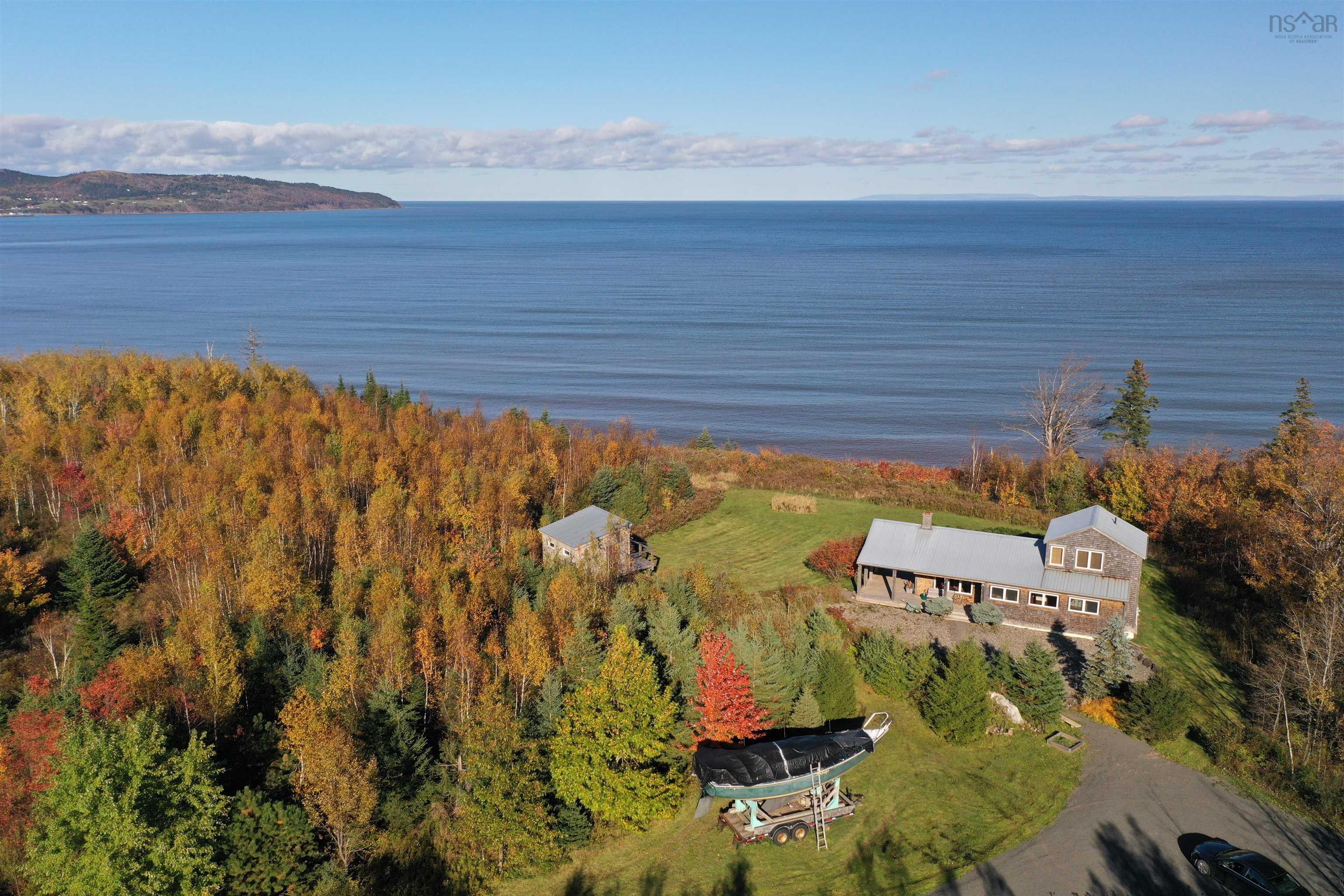 $629,000.00: 5412 HIGHWAY 337 CAPE GEORGE, Cape George