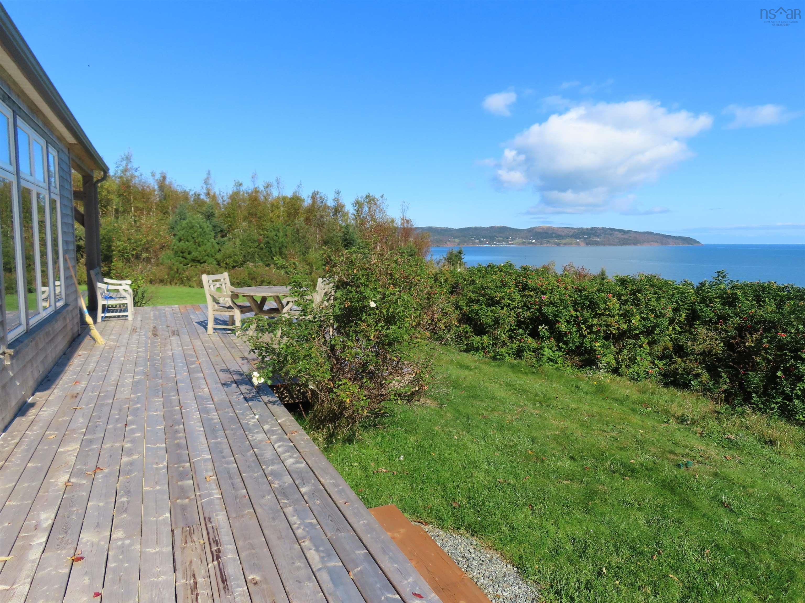 $629,000.00: 5412 HIGHWAY 337 CAPE GEORGE, Cape George