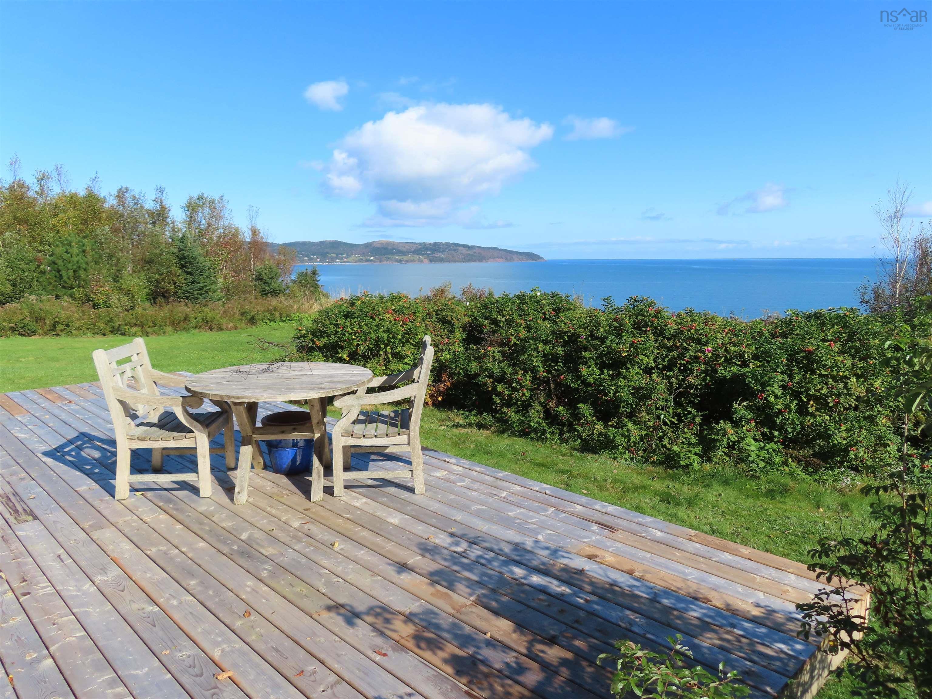 $629,000.00: 5412 HIGHWAY 337 CAPE GEORGE, Cape George