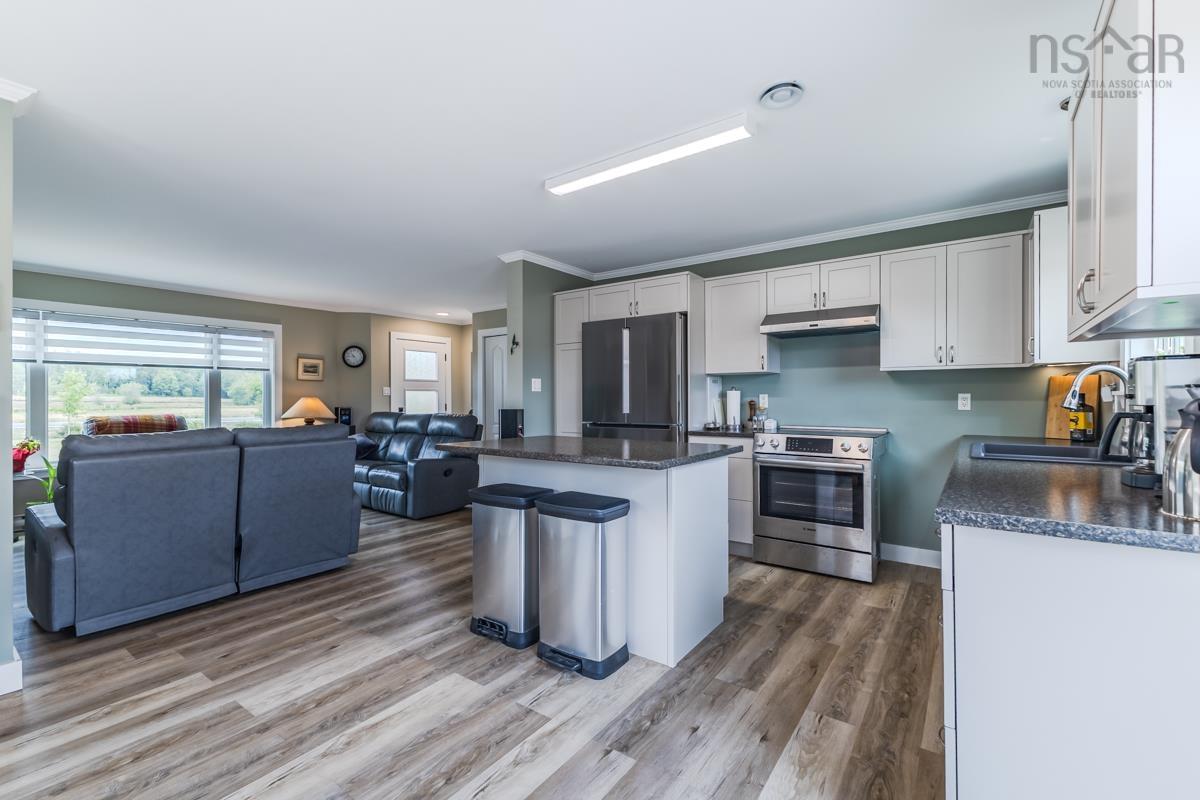 $519,500.00: 7048 Hwy 2, Portapique