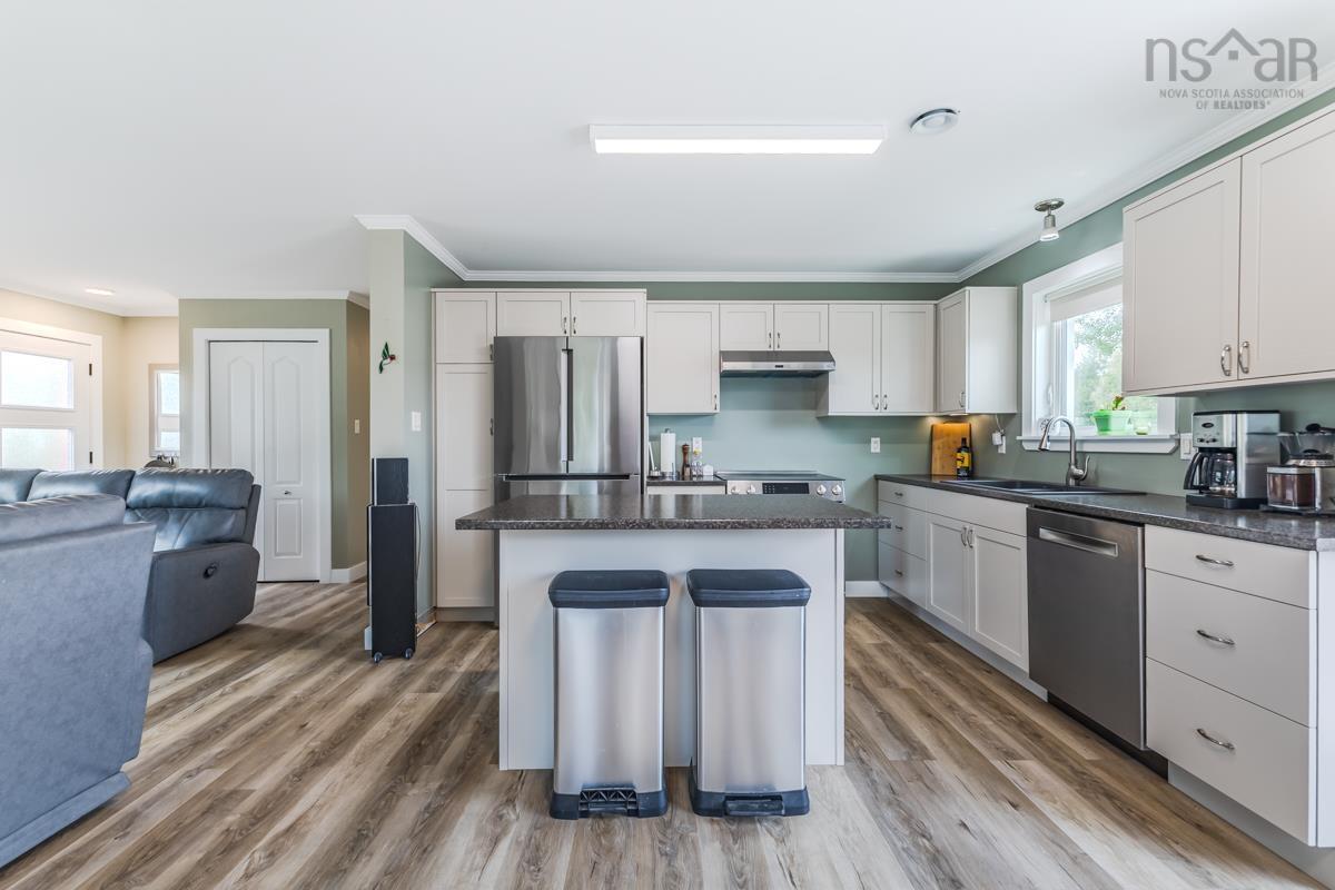 $519,500.00: 7048 Hwy 2, Portapique