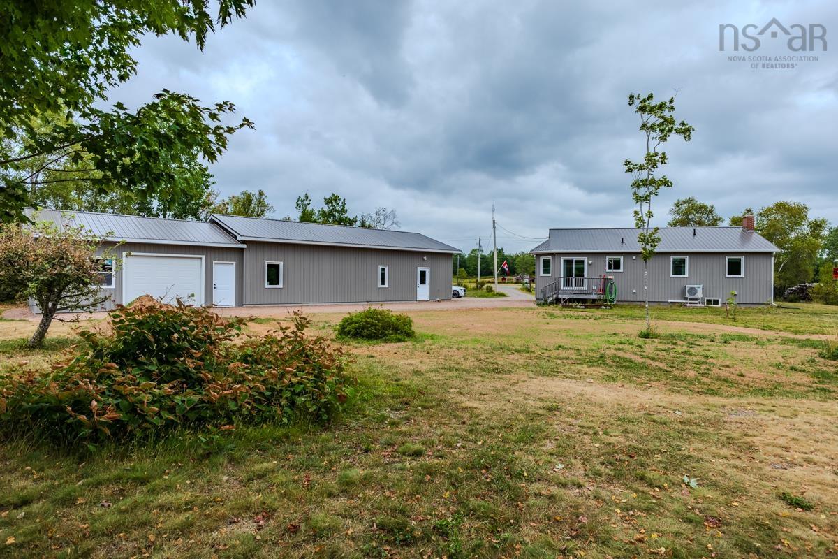 $519,500.00: 7048 Hwy 2, Portapique