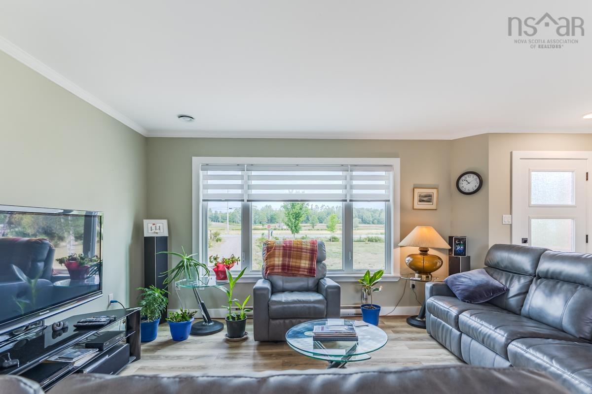 $519,500.00: 7048 Hwy 2, Portapique