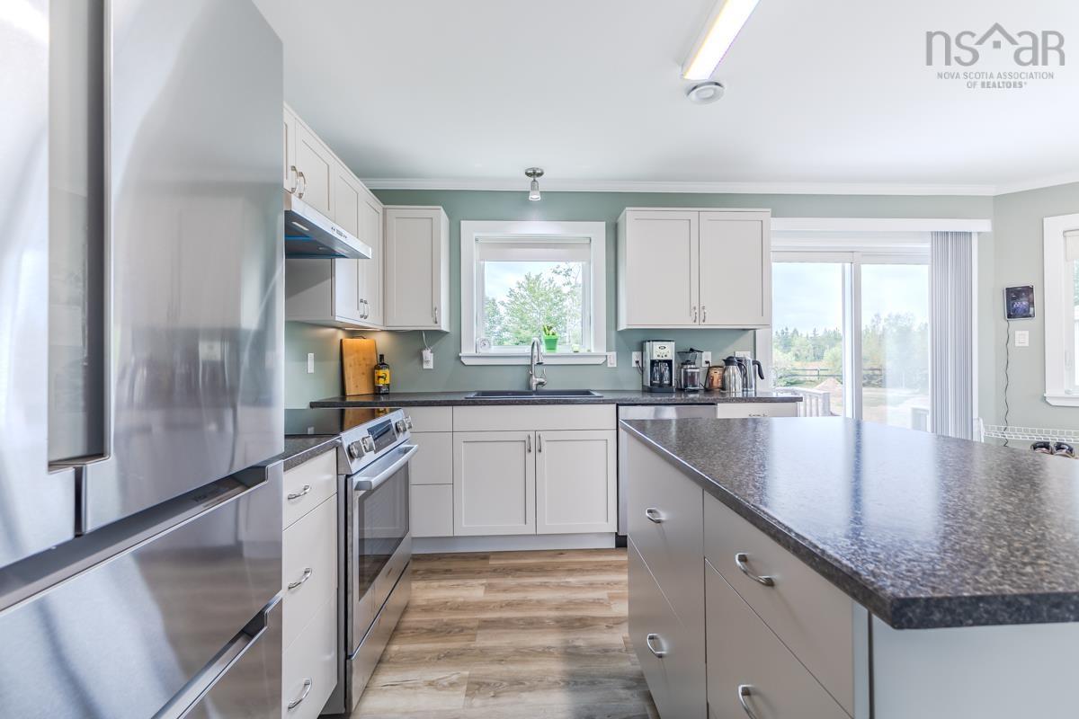 $519,500.00: 7048 Hwy 2, Portapique