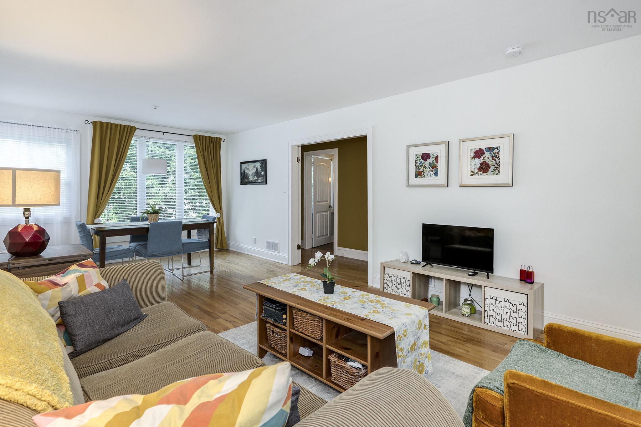 $349,000.00: 18 King Street, Kentville