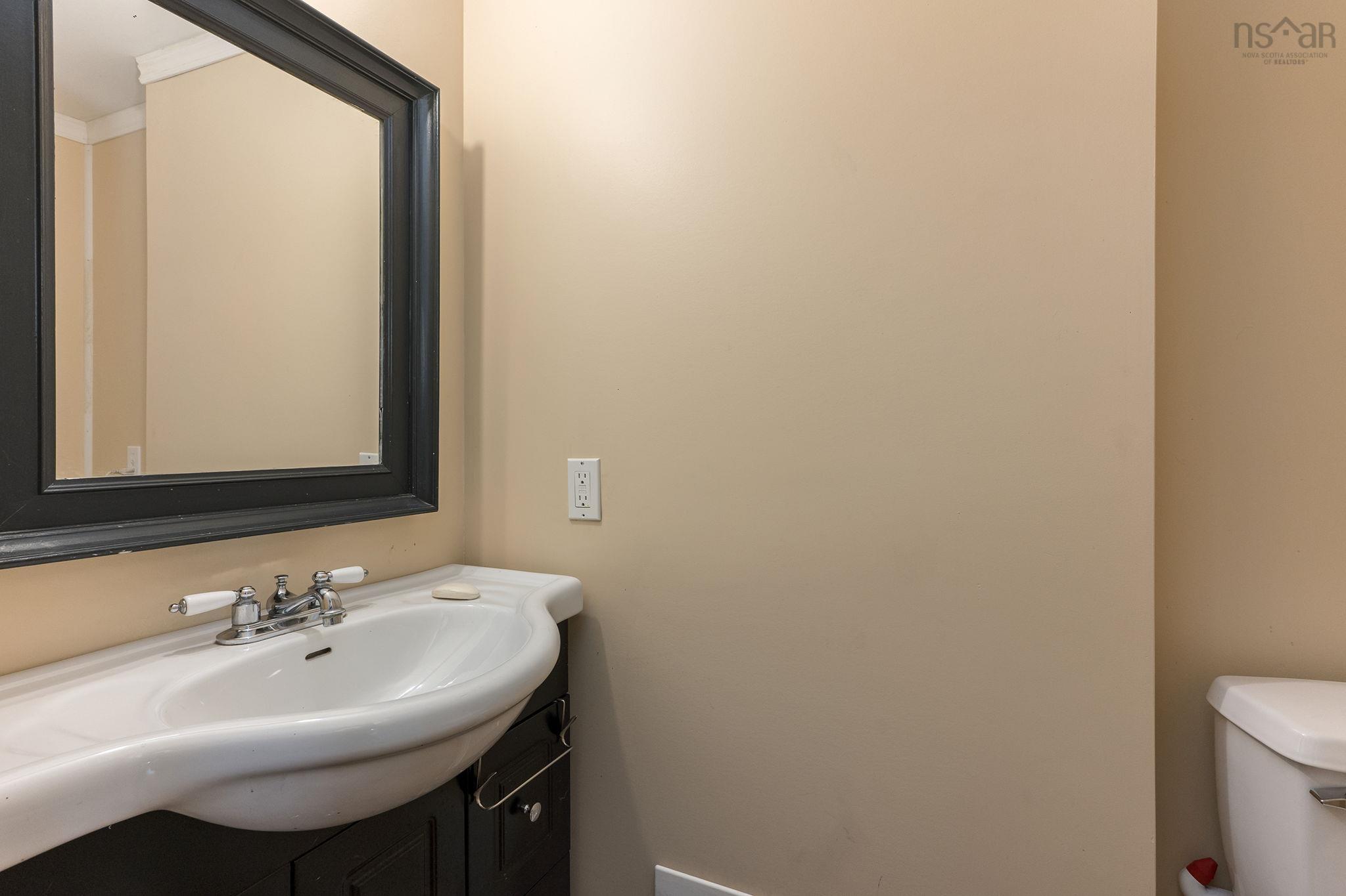 $349,000.00: 18 King Street, Kentville