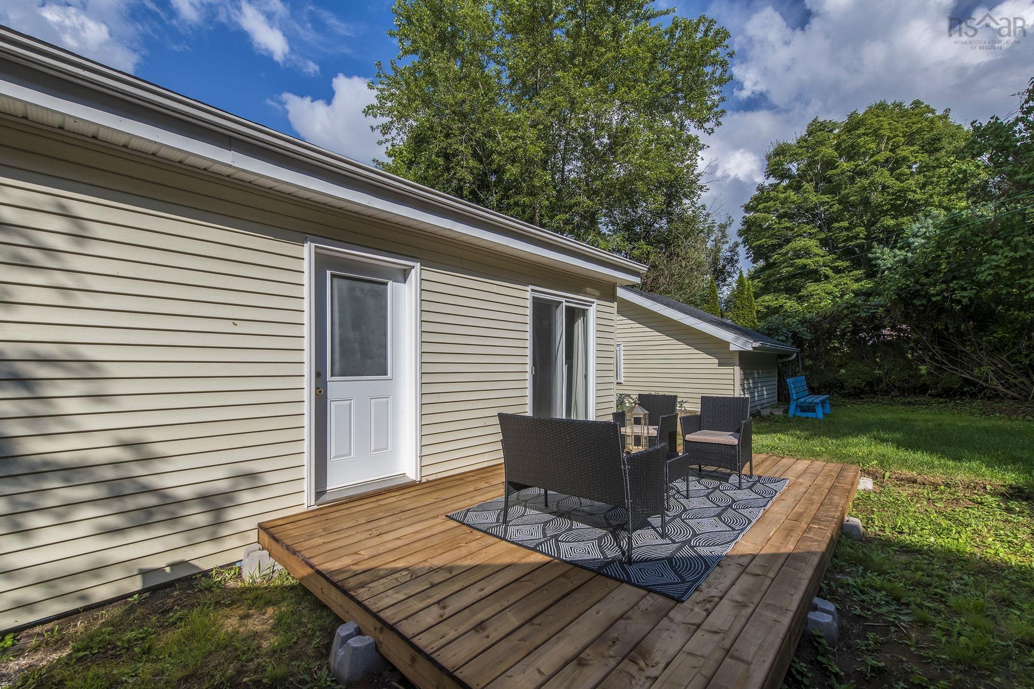 $349,000.00: 18 King Street, Kentville