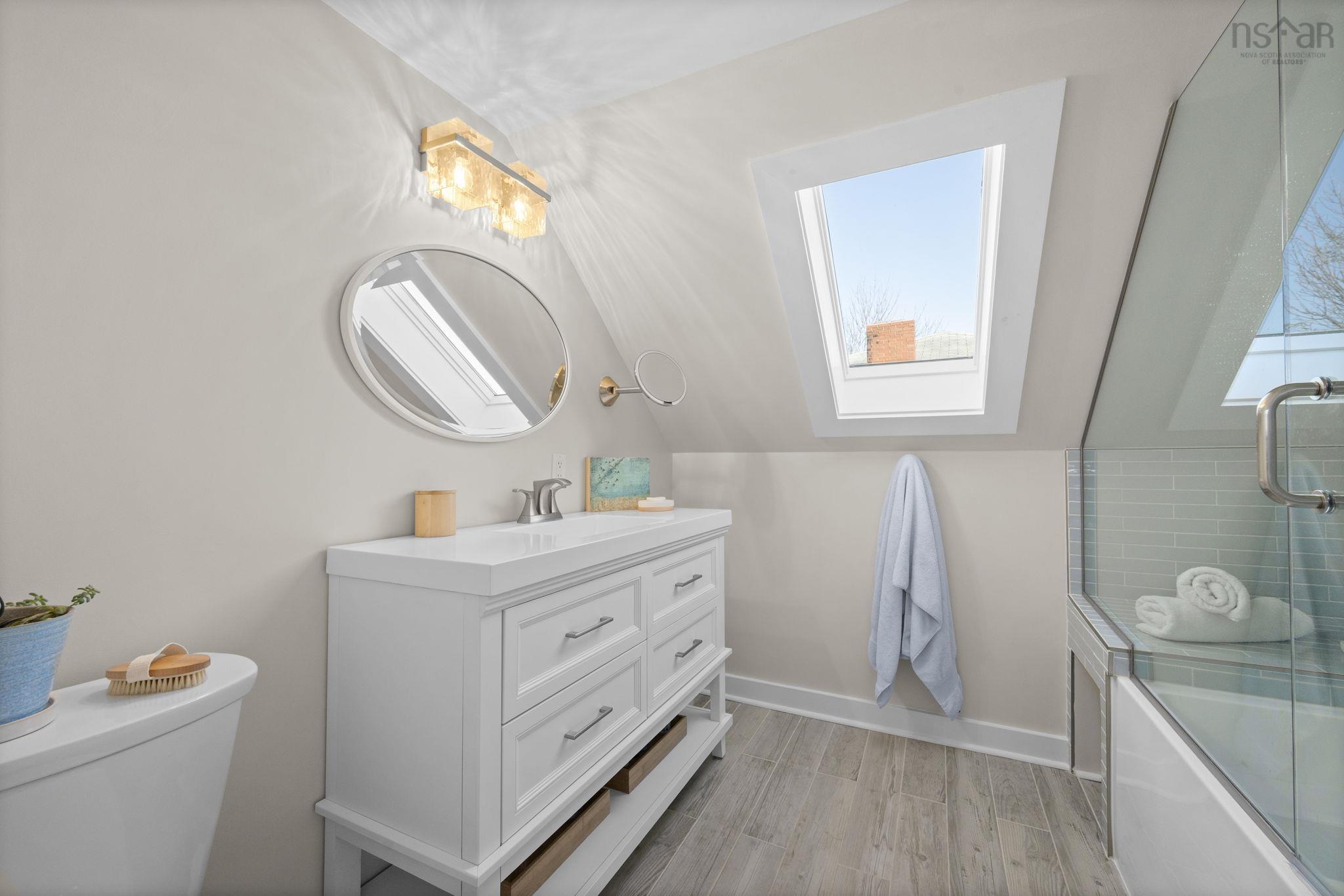 $650,000.00: 24 Station Road, Western Shore