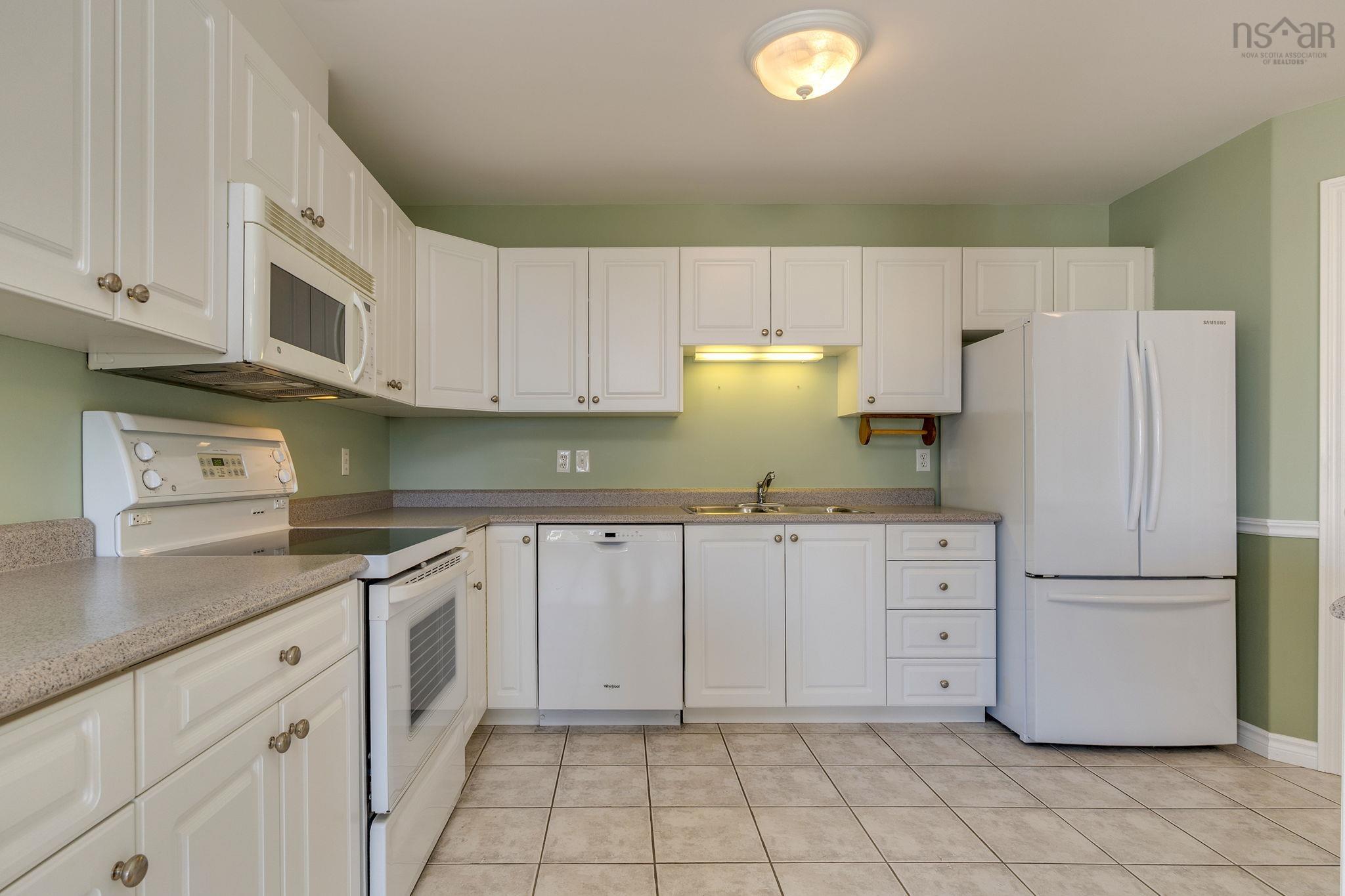 409 114 Regency Park Drive, Halifax, NS (MLS 202528375)