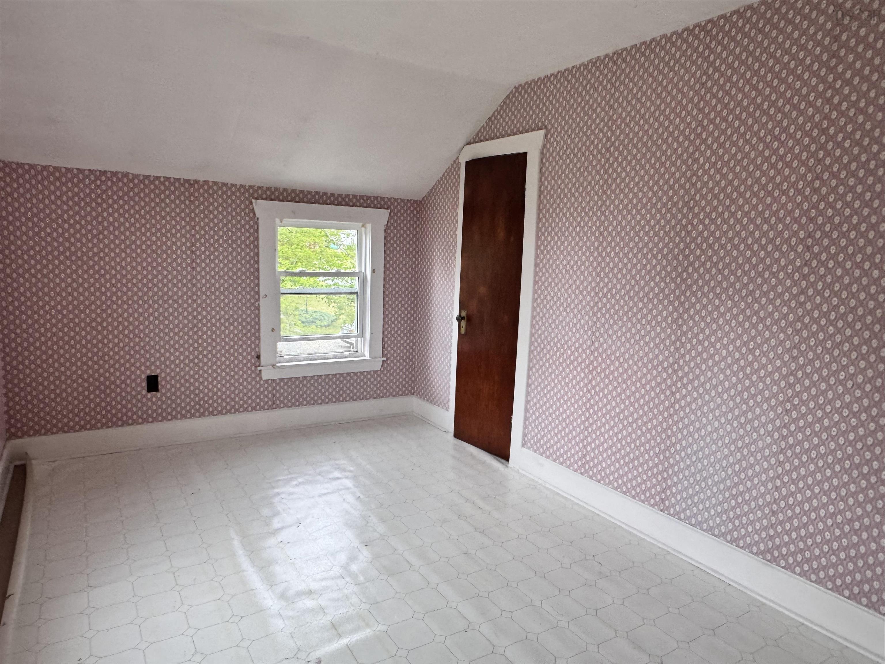 $180,000.00: 29 Rockdale Avenue, Glace Bay