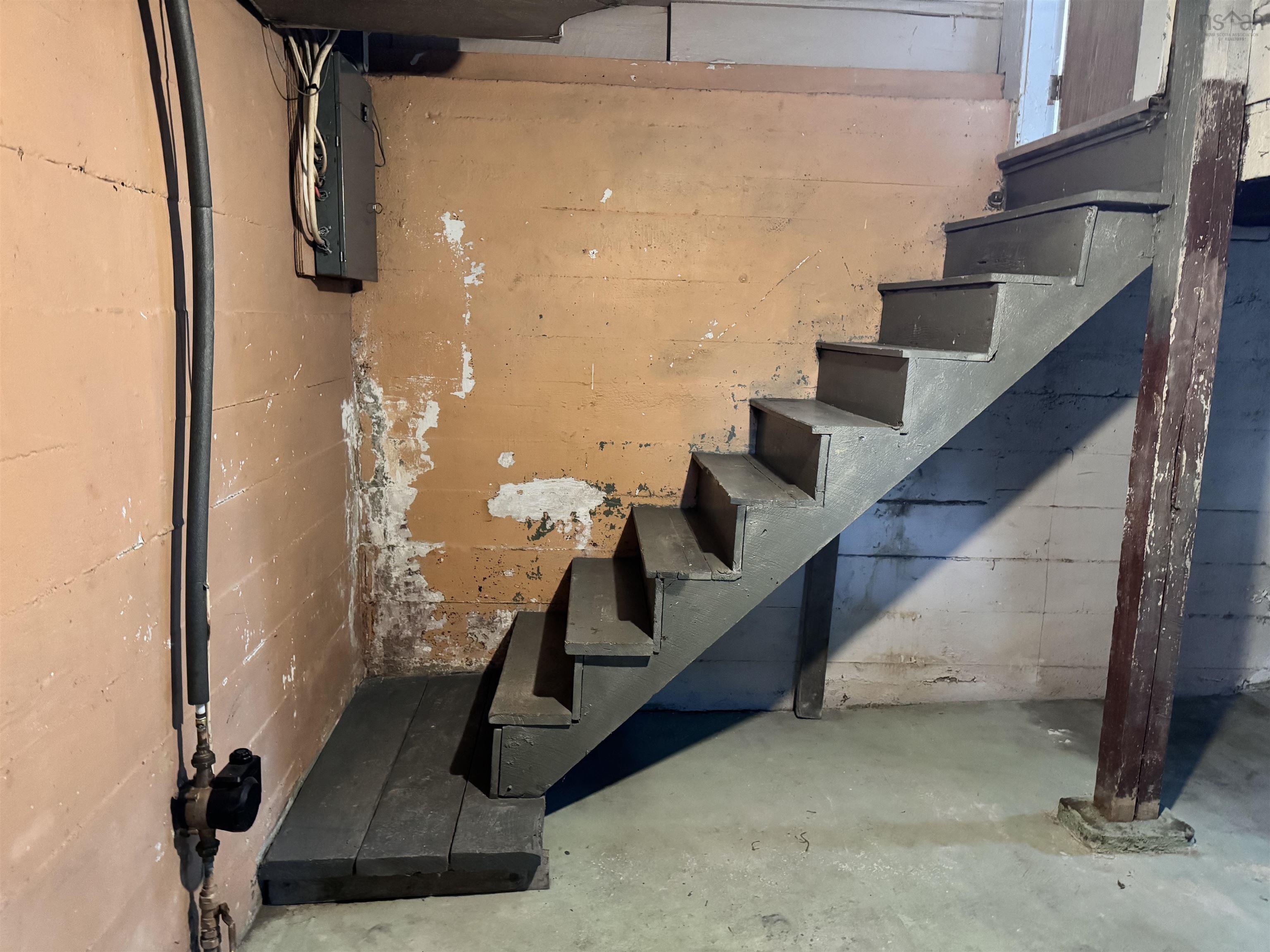 $180,000.00: 29 Rockdale Avenue, Glace Bay