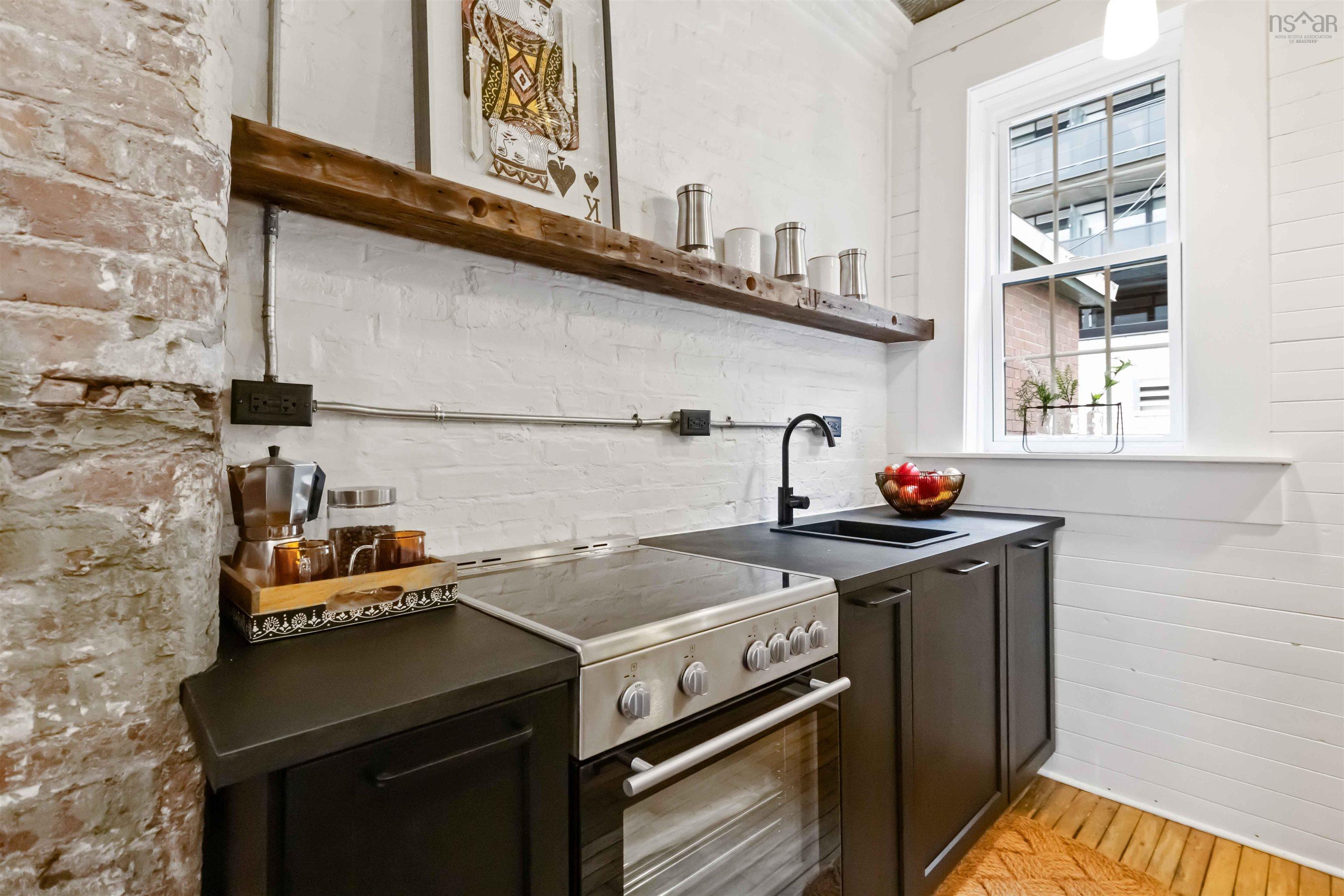 2060 Brunswick Street, Halifax, NS (MLS 202528378)