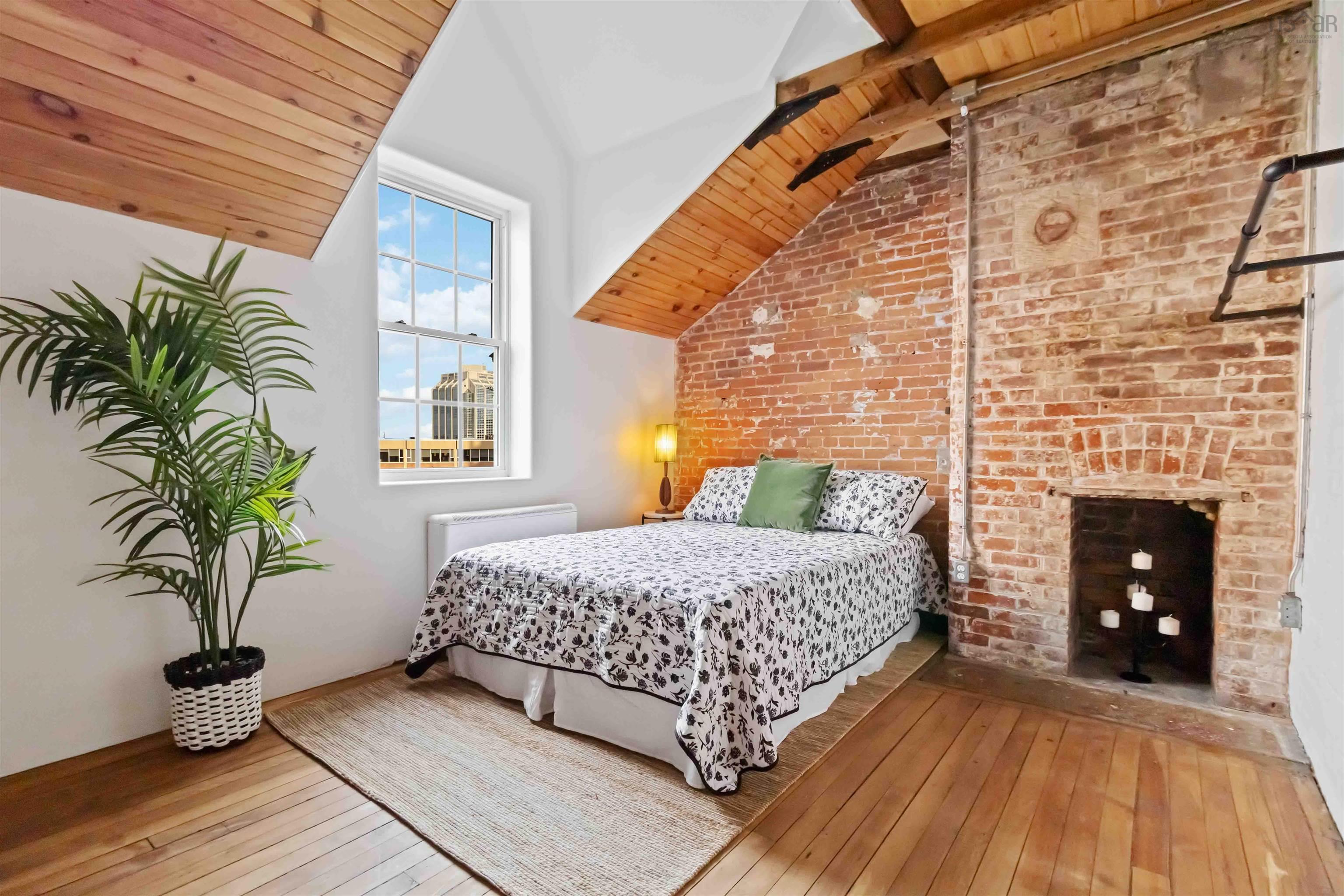 2060 Brunswick Street, Halifax, NS (MLS 202528378)